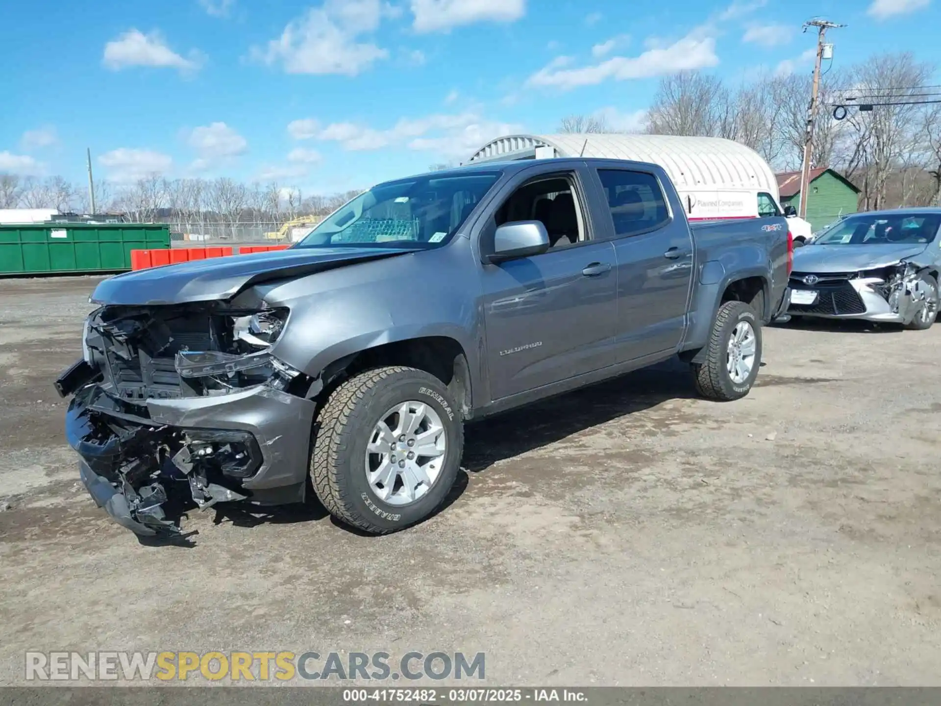 2 Photograph of a damaged car 1GCGTCEN5M1294085 CHEVROLET COLORADO 2021
