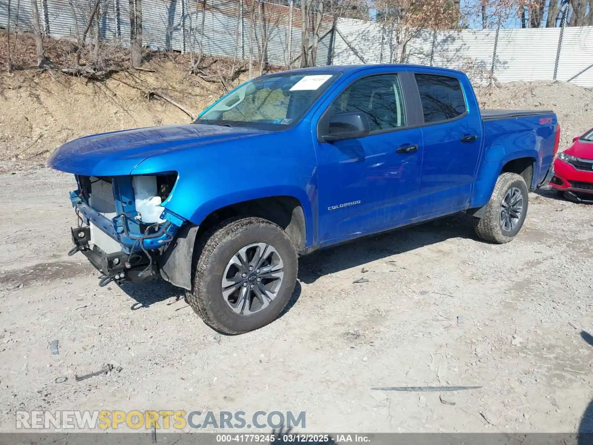 2 Photograph of a damaged car 1GCGTDEN7M1280209 CHEVROLET COLORADO 2021