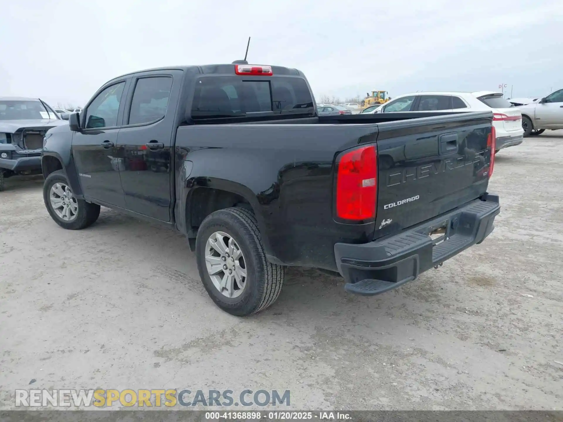 3 Photograph of a damaged car 1GCGSCEA5N1320105 CHEVROLET COLORADO 2022