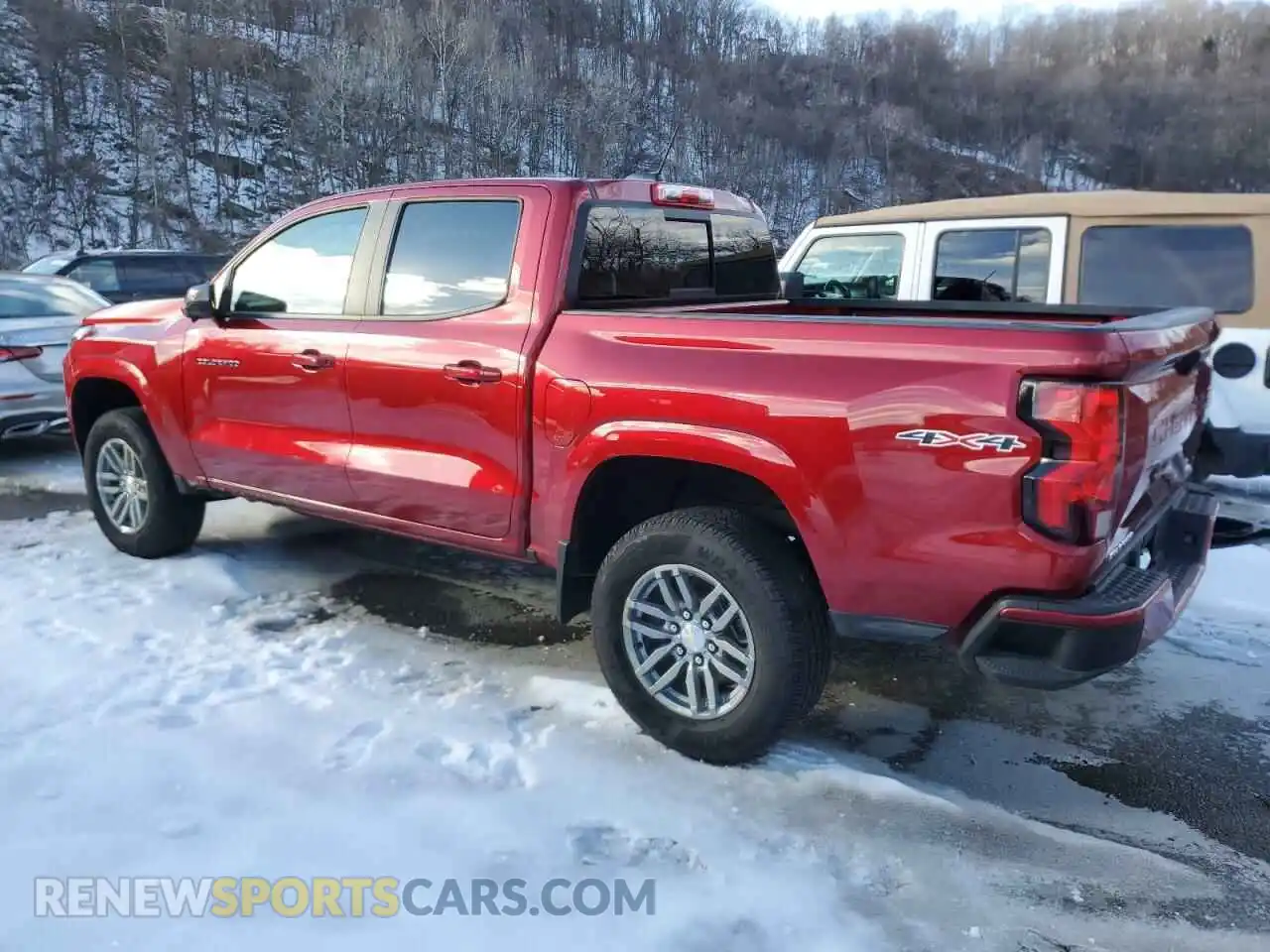 2 Photograph of a damaged car 1GCGTCEC8P1236801 CHEVROLET COLORADO 2023