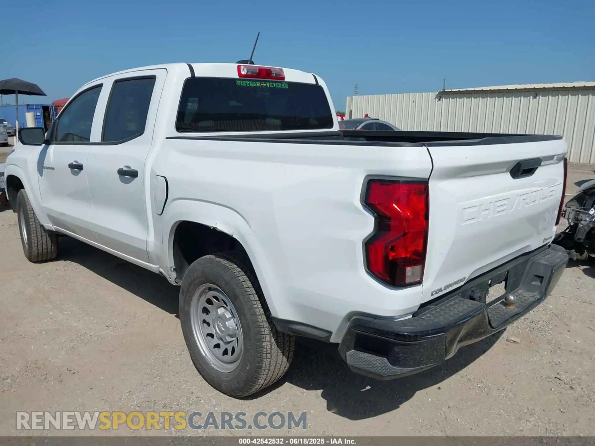 3 fotografías del automóvil dañado 1GCGSBEC7R1207645 CHEVROLET COLORADO 2024