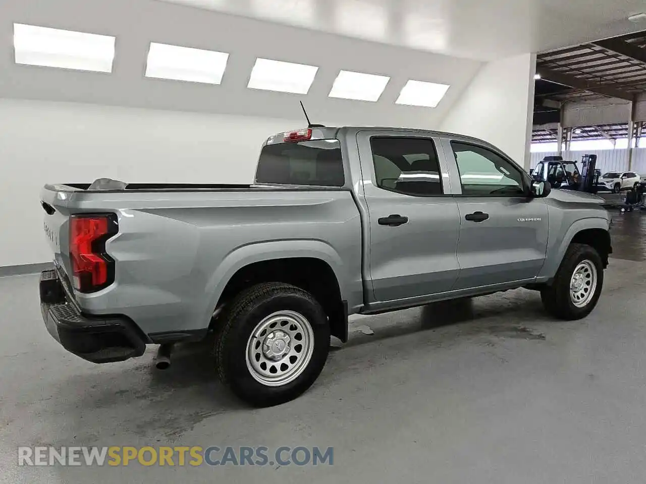 3 fotografías del automóvil dañado 1GCGSBECXR1298068 CHEVROLET COLORADO 2024