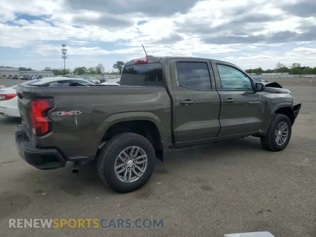 3 fotografías del automóvil dañado 1GCGTCEC5R1108213 CHEVROLET COLORADO 2024