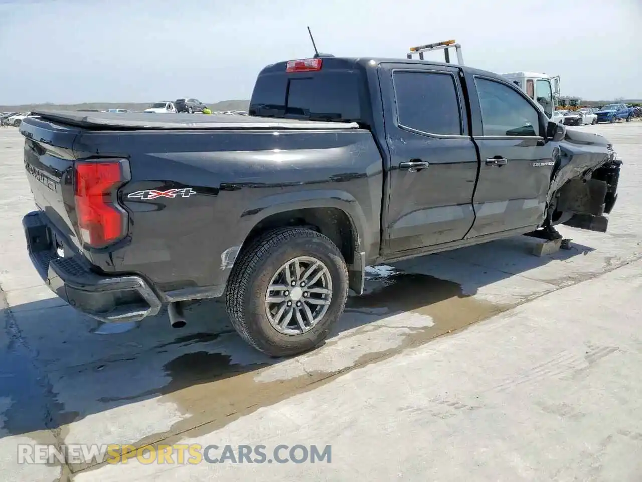3 fotografías del automóvil dañado 1GCGTCEC7R1132075 CHEVROLET COLORADO 2024