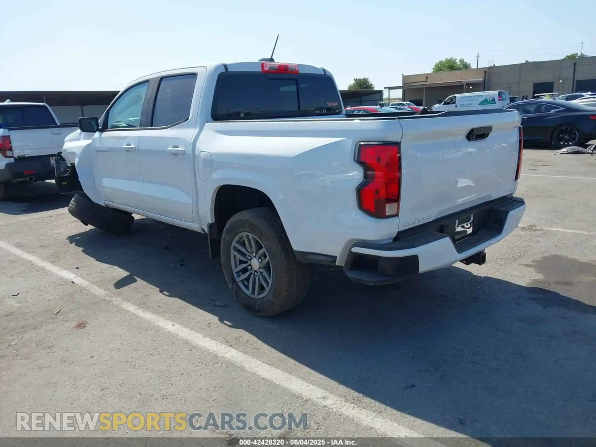 3 fotografías del automóvil dañado 1GCPSCEK8R1150627 CHEVROLET COLORADO 2024