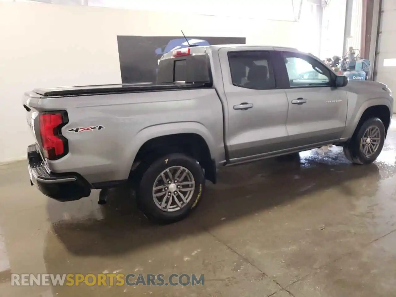 3 fotografías del automóvil dañado 1GCPTCEK6R1123519 CHEVROLET COLORADO 2024