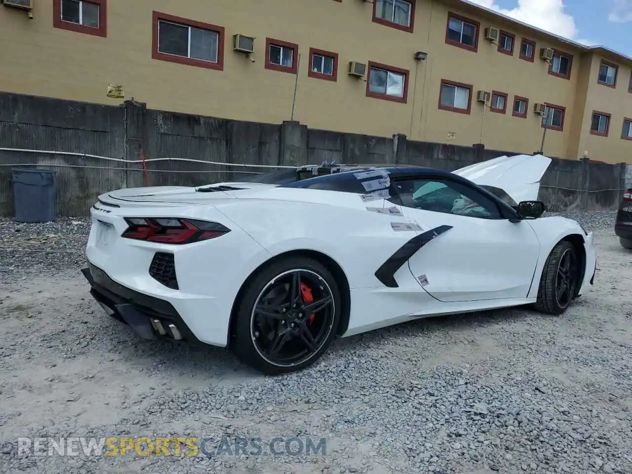 3 Photograph of a damaged car 1G1YA3D47M5119941 CHEVROLET CORVETTE 2021