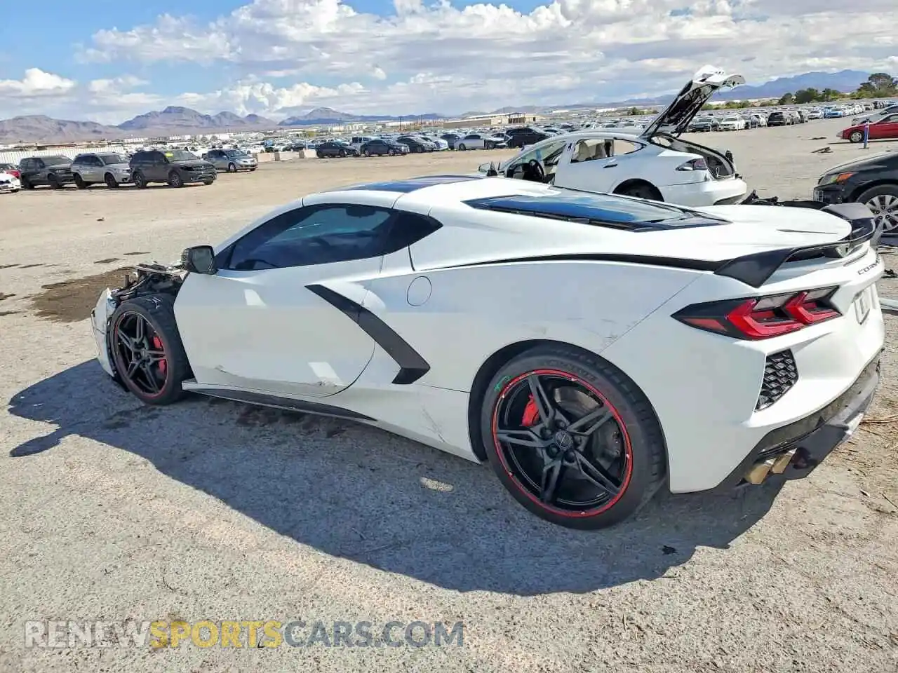 2 Фотография поврежденного автомобиля 1G1YC2D4XM5122630 CHEVROLET CORVETTE 2021