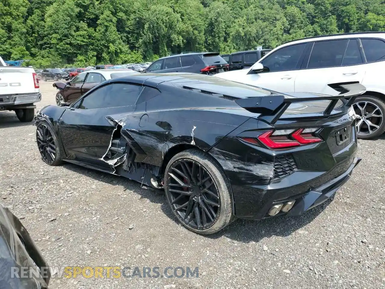 2 Photograph of a damaged car 1G1YA2D46N5118906 CHEVROLET CORVETTE 2022