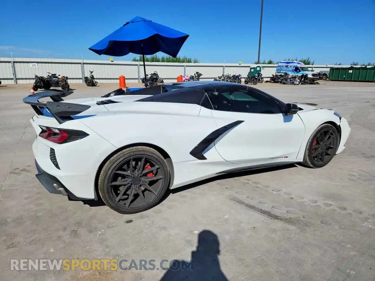3 Фотография поврежденного автомобиля 1G1YC3D44N5112067 CHEVROLET CORVETTE 2022