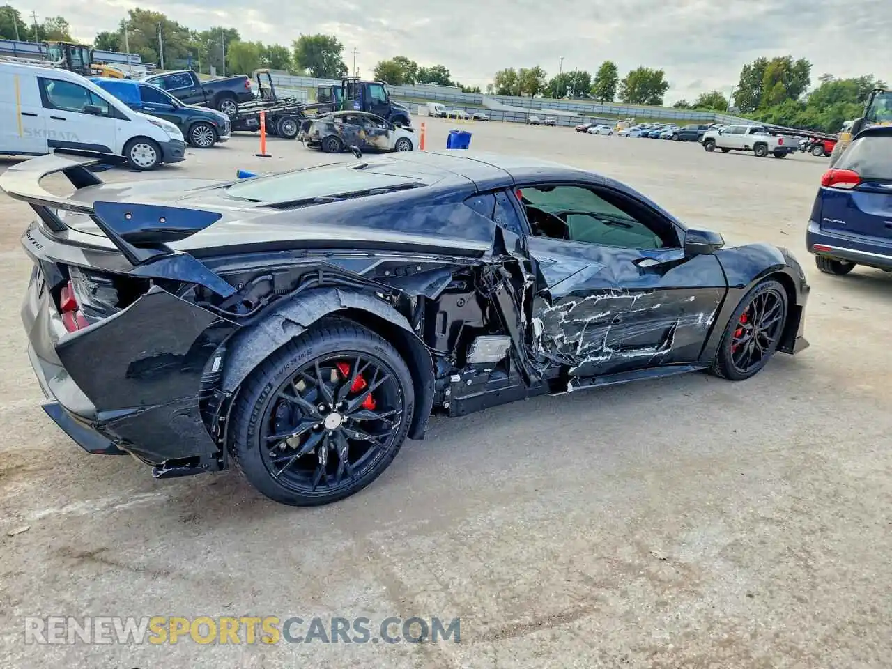 3 Photograph of a damaged car 1G1YA2D43T5103115 CHEVROLET CORVETTE 2026