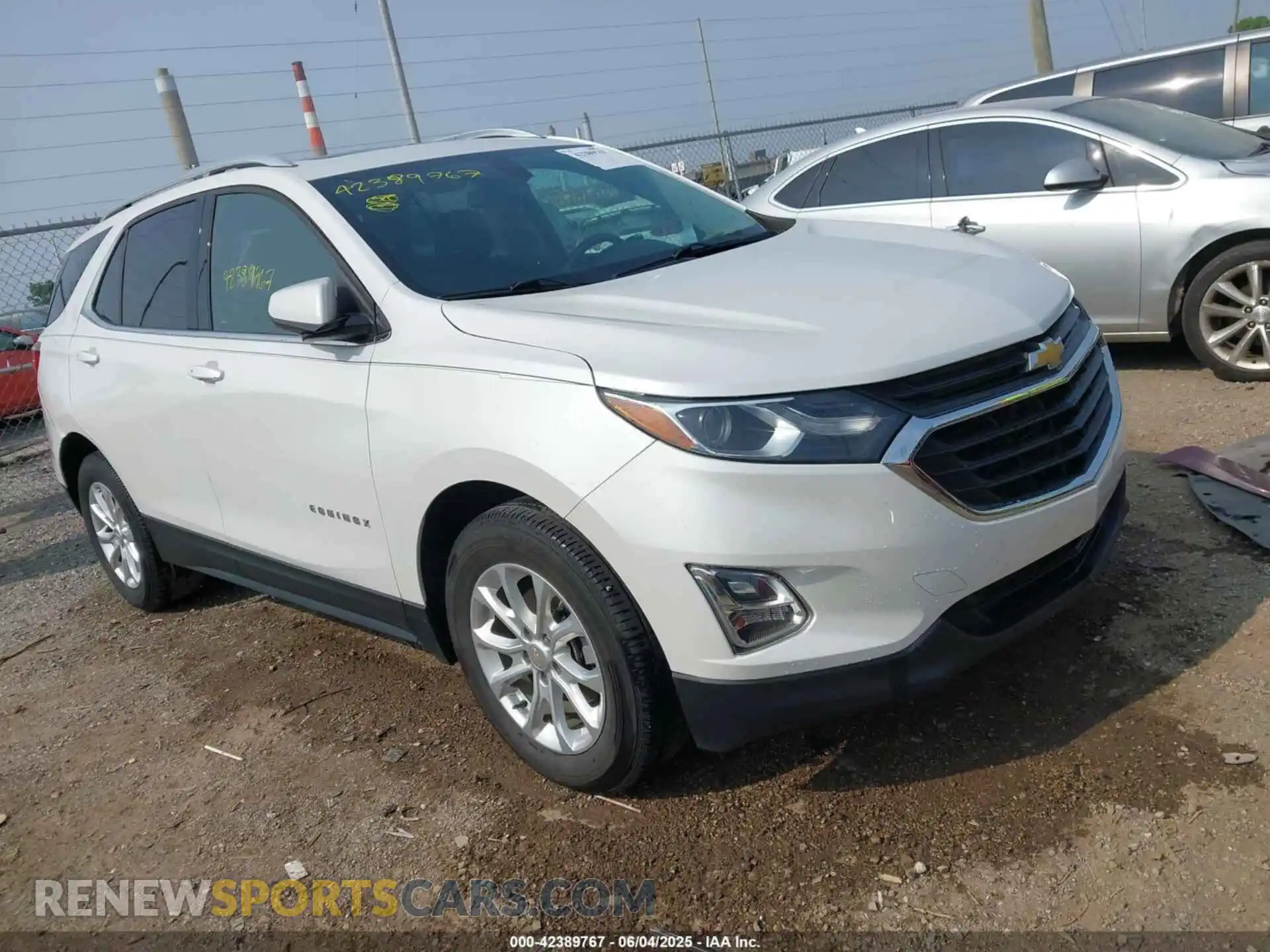 1 Photograph of a damaged car 2GNAXKEV9K6171105 CHEVROLET EQUINOX 2019