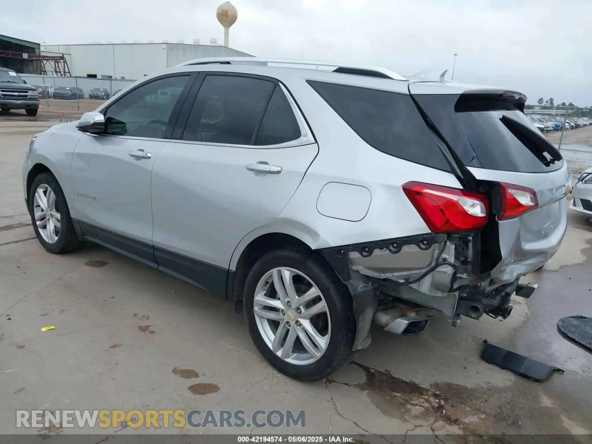 3 Photograph of a damaged car 2GNAXPEX4K6252513 CHEVROLET EQUINOX 2019