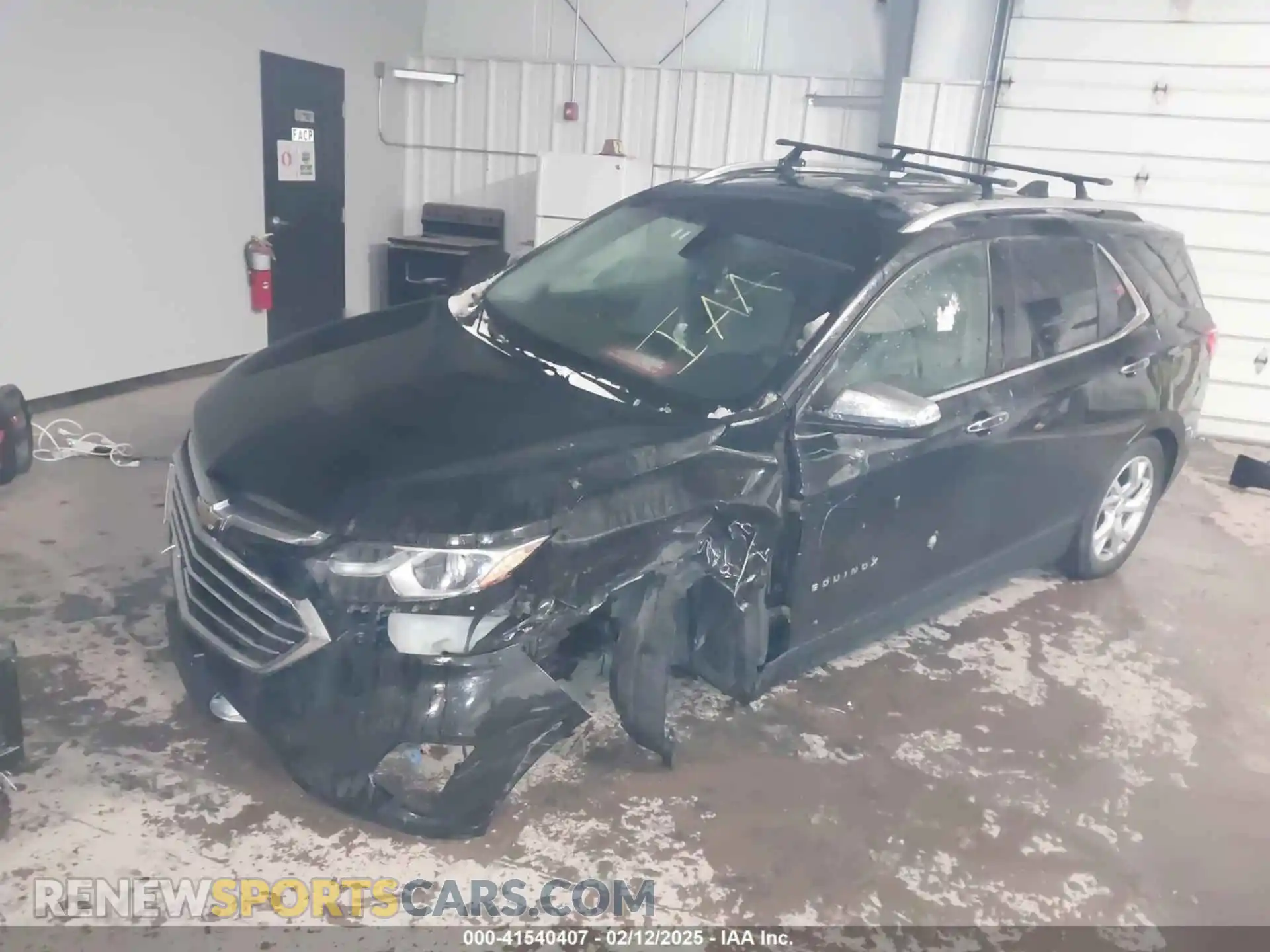 2 Photograph of a damaged car 2GNAXXEV1K6231746 CHEVROLET EQUINOX 2019