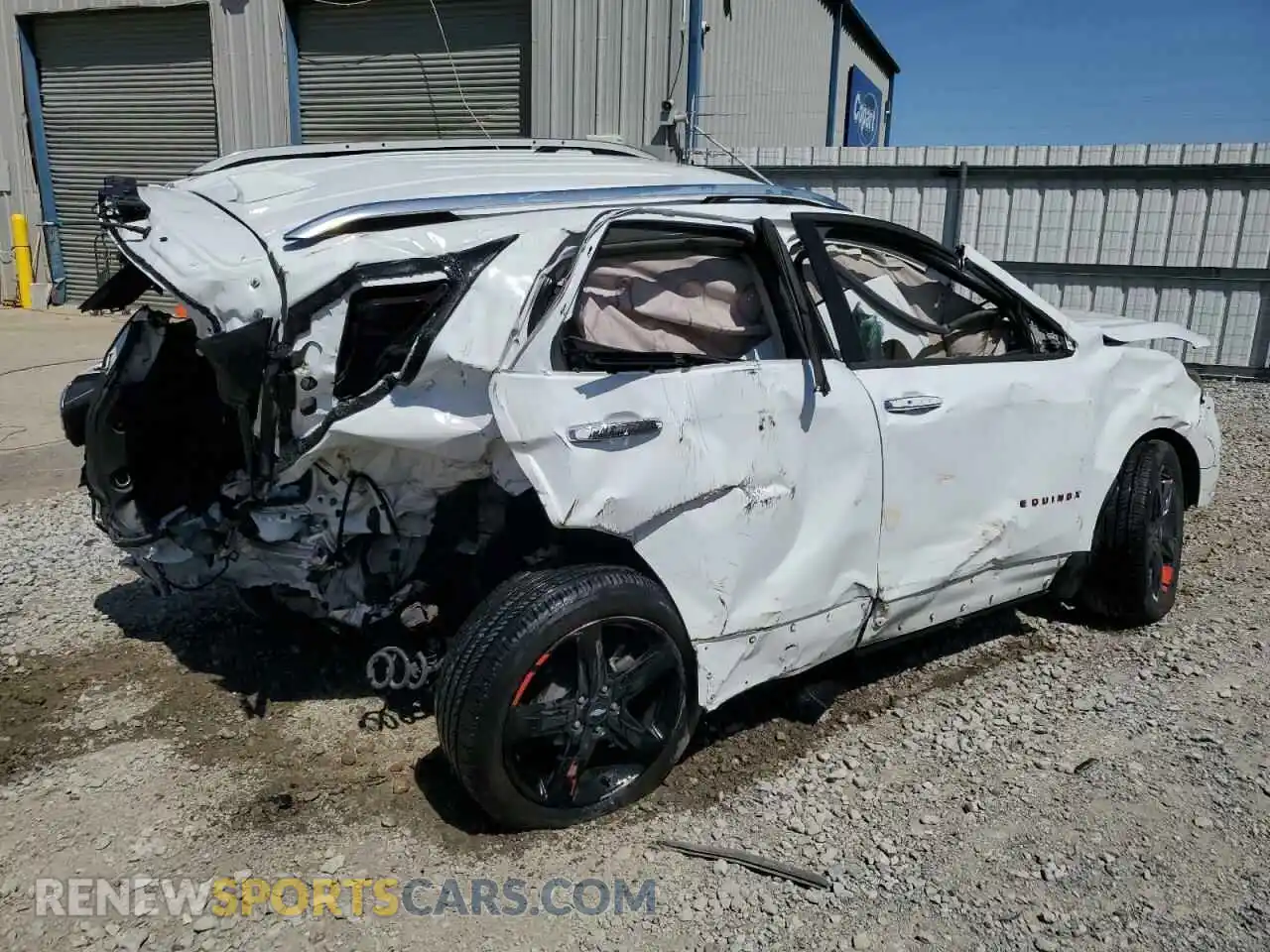 3 Photograph of a damaged car 2GNAXNEV5L6269759 CHEVROLET EQUINOX 2020