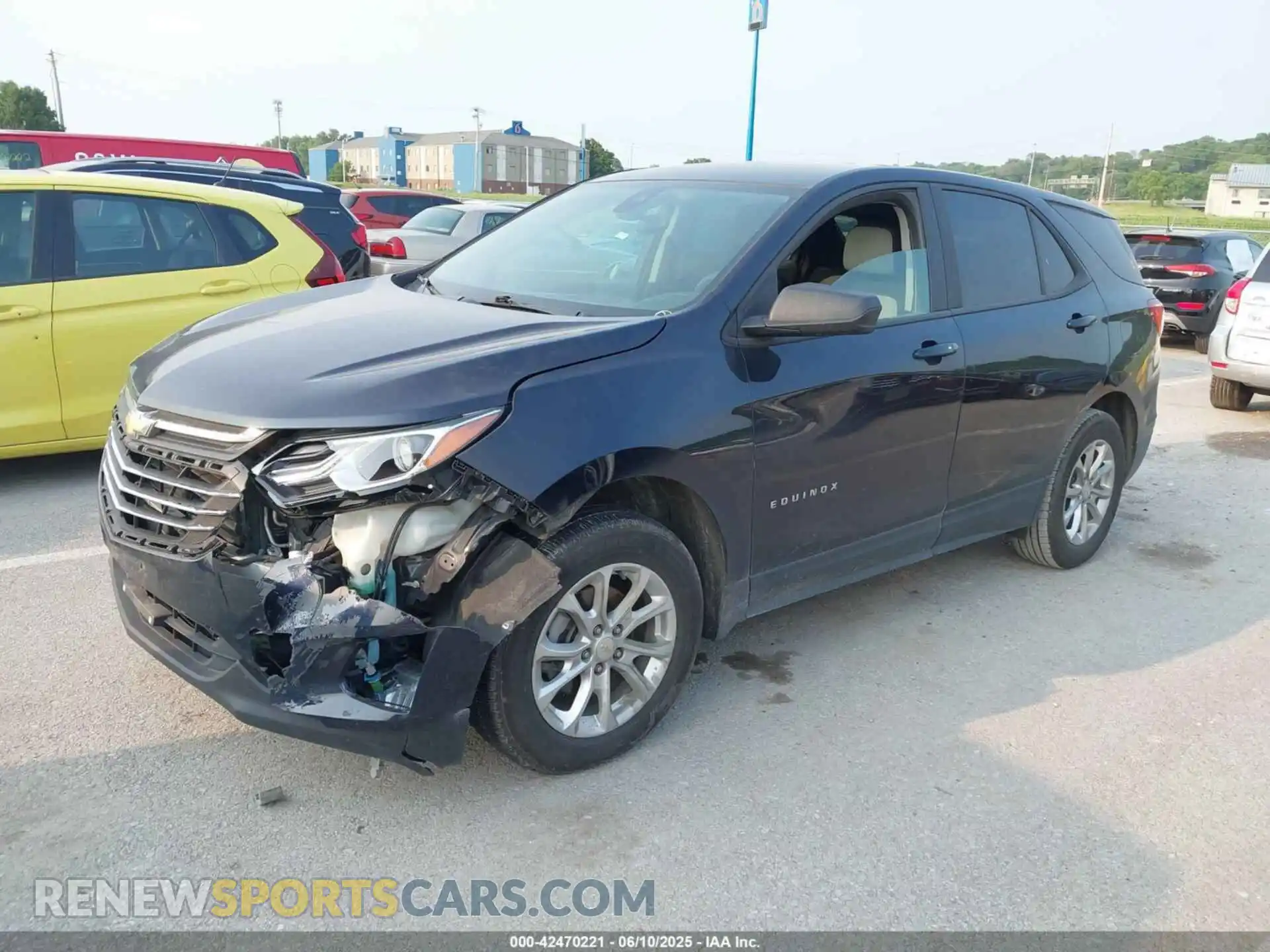 2 fotografías del automóvil dañado 2GNAXSEV7L6205818 CHEVROLET EQUINOX 2020