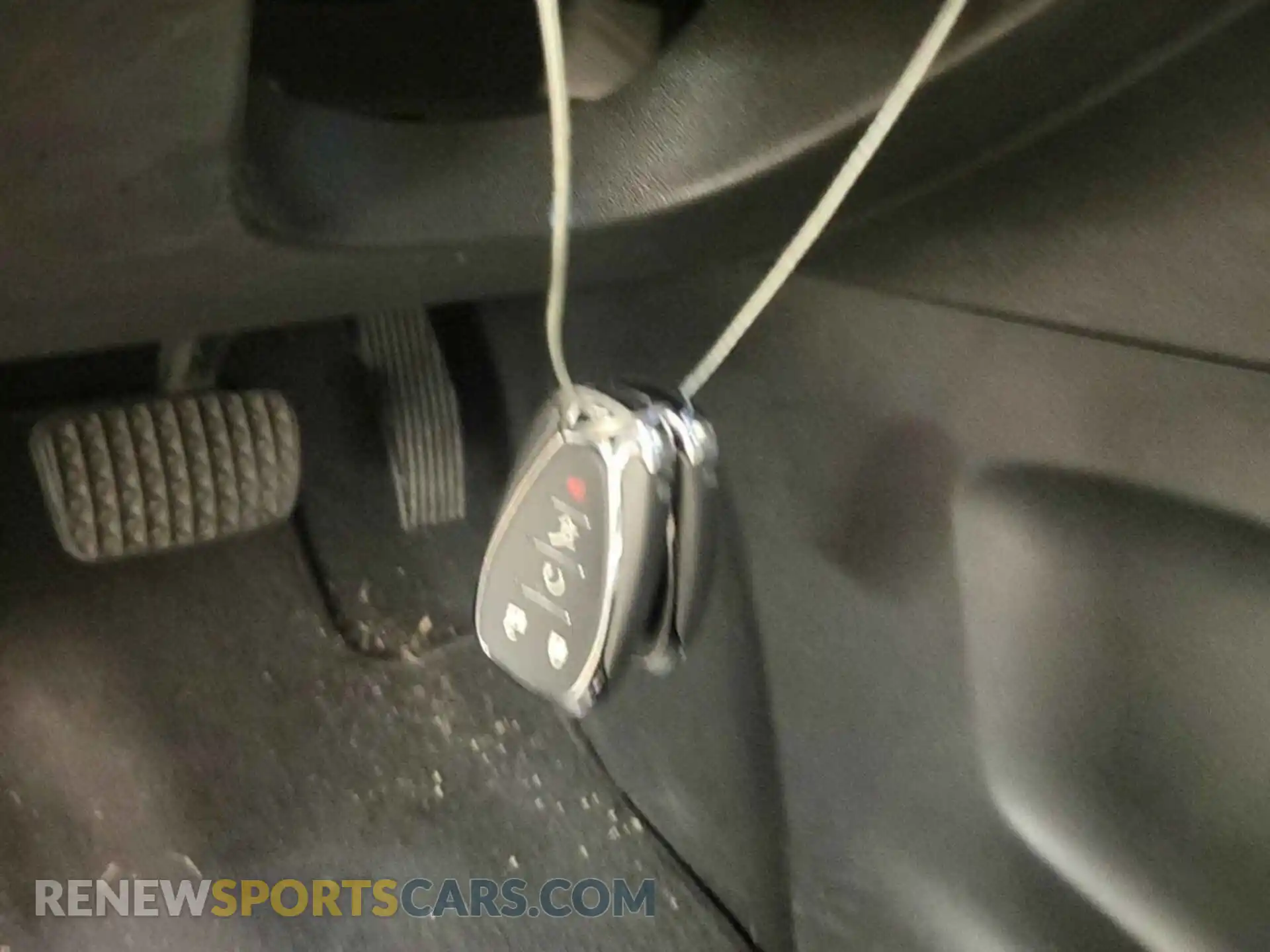 3 Photograph of a damaged car 2GNAXTEV8L6235917 CHEVROLET EQUINOX 2020