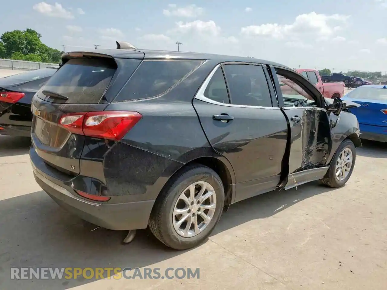 3 Photograph of a damaged car 3GNAXKEV9LL151837 CHEVROLET EQUINOX 2020