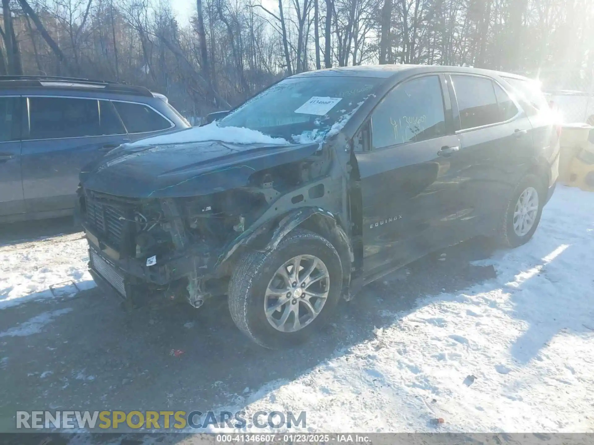 2 Фотография поврежденного автомобиля 3GNAXUEV6LS508635 CHEVROLET EQUINOX 2020