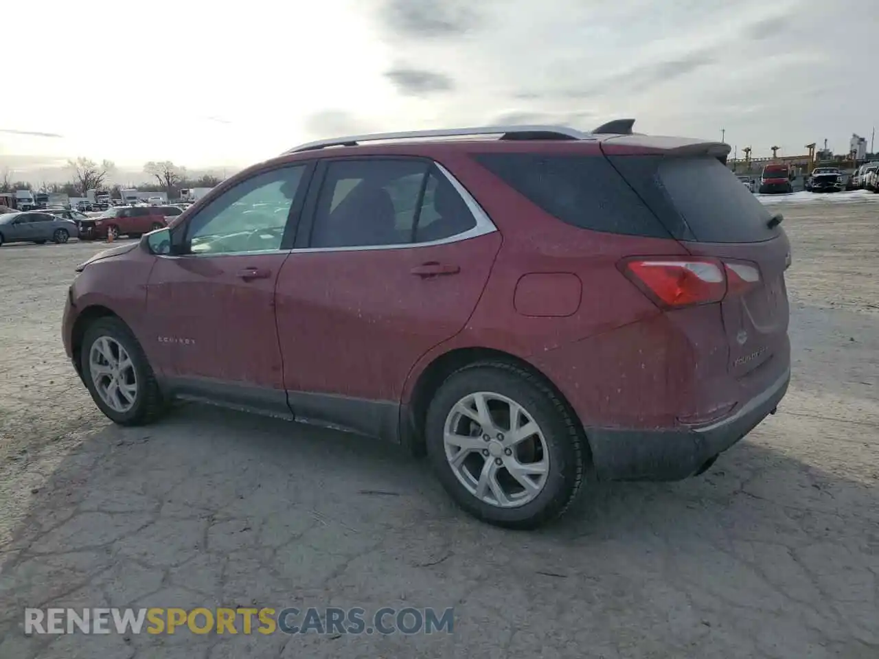 2 Photograph of a damaged car 3GNAXVEX3LS537405 CHEVROLET EQUINOX 2020