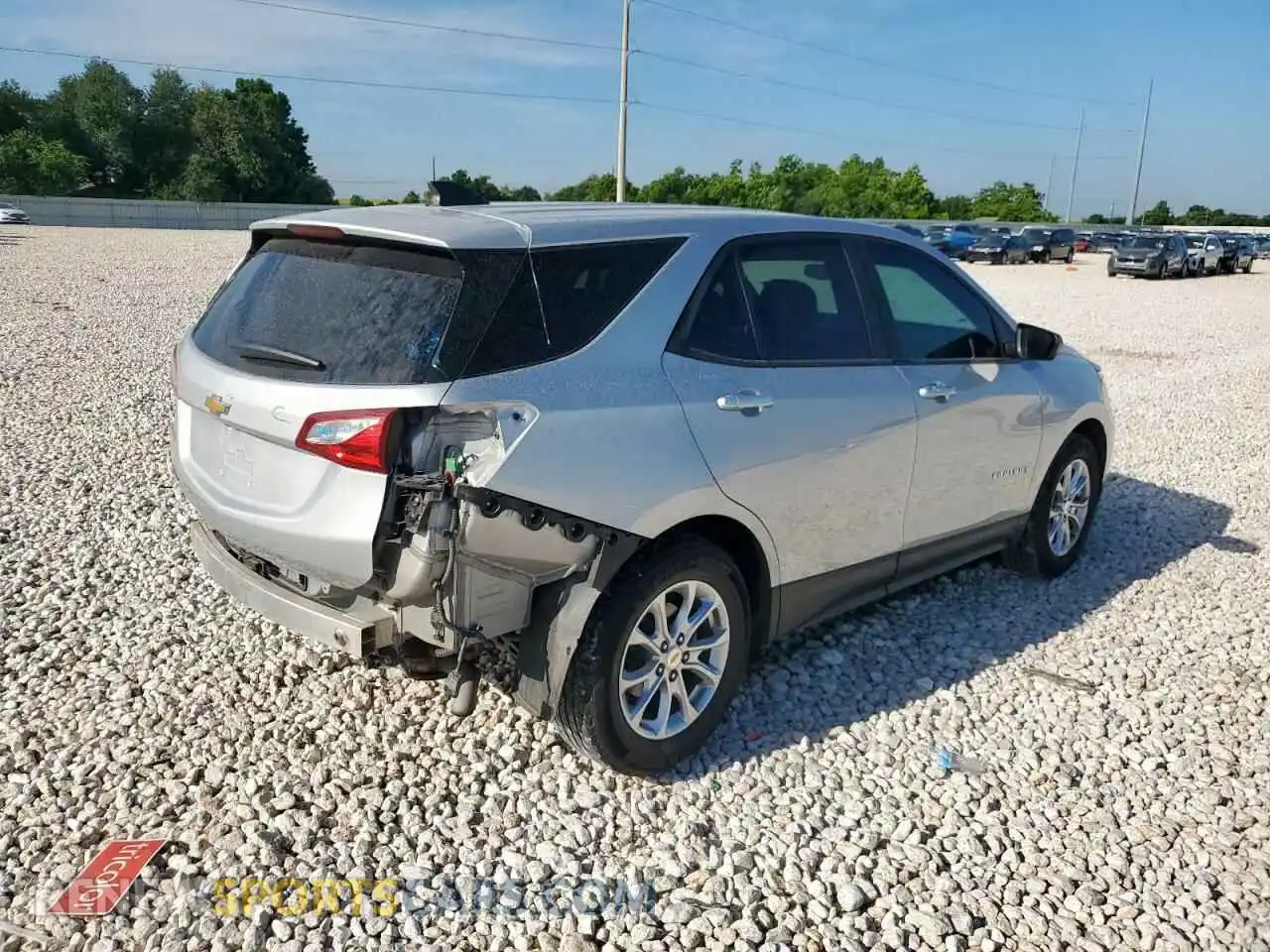 3 Photograph of a damaged car 2GNAXFEV9M6161815 CHEVROLET EQUINOX 2021