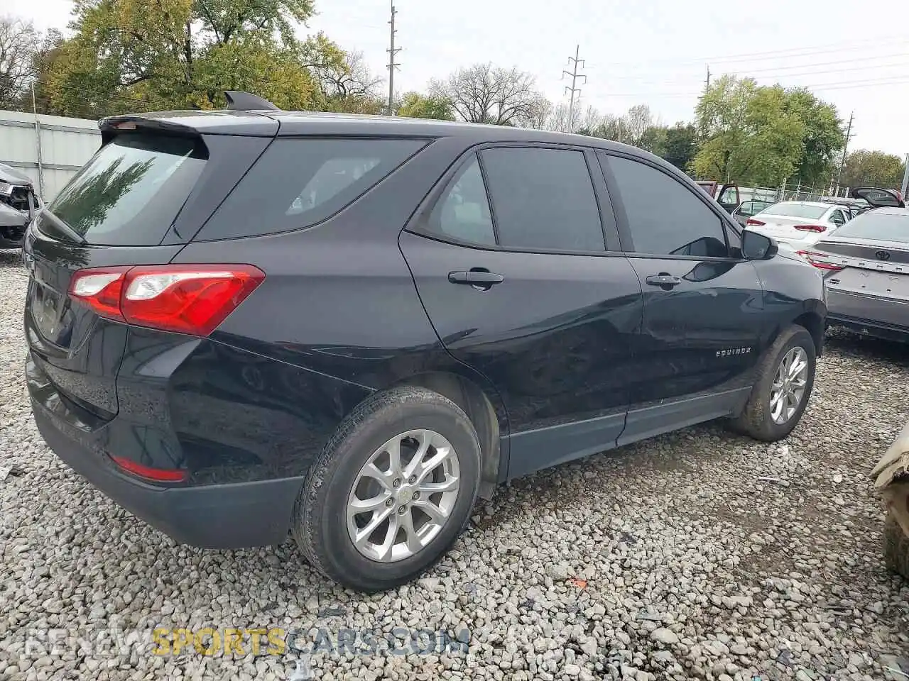 3 Photograph of a damaged car 2GNAXHEVXM6106088 CHEVROLET EQUINOX 2021