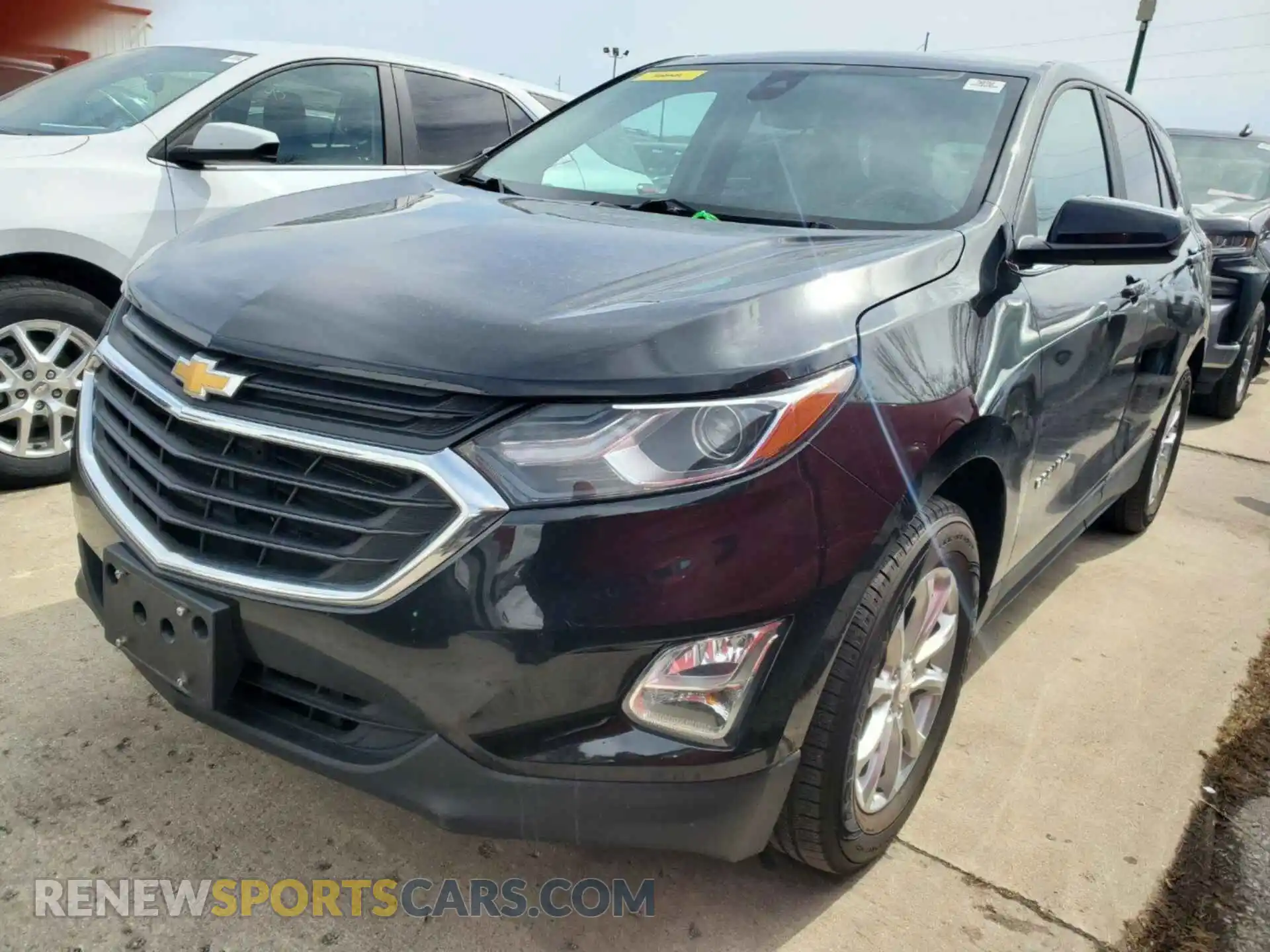 1 Фотография поврежденного автомобиля 2GNAXTEV2M6106301 CHEVROLET EQUINOX 2021
