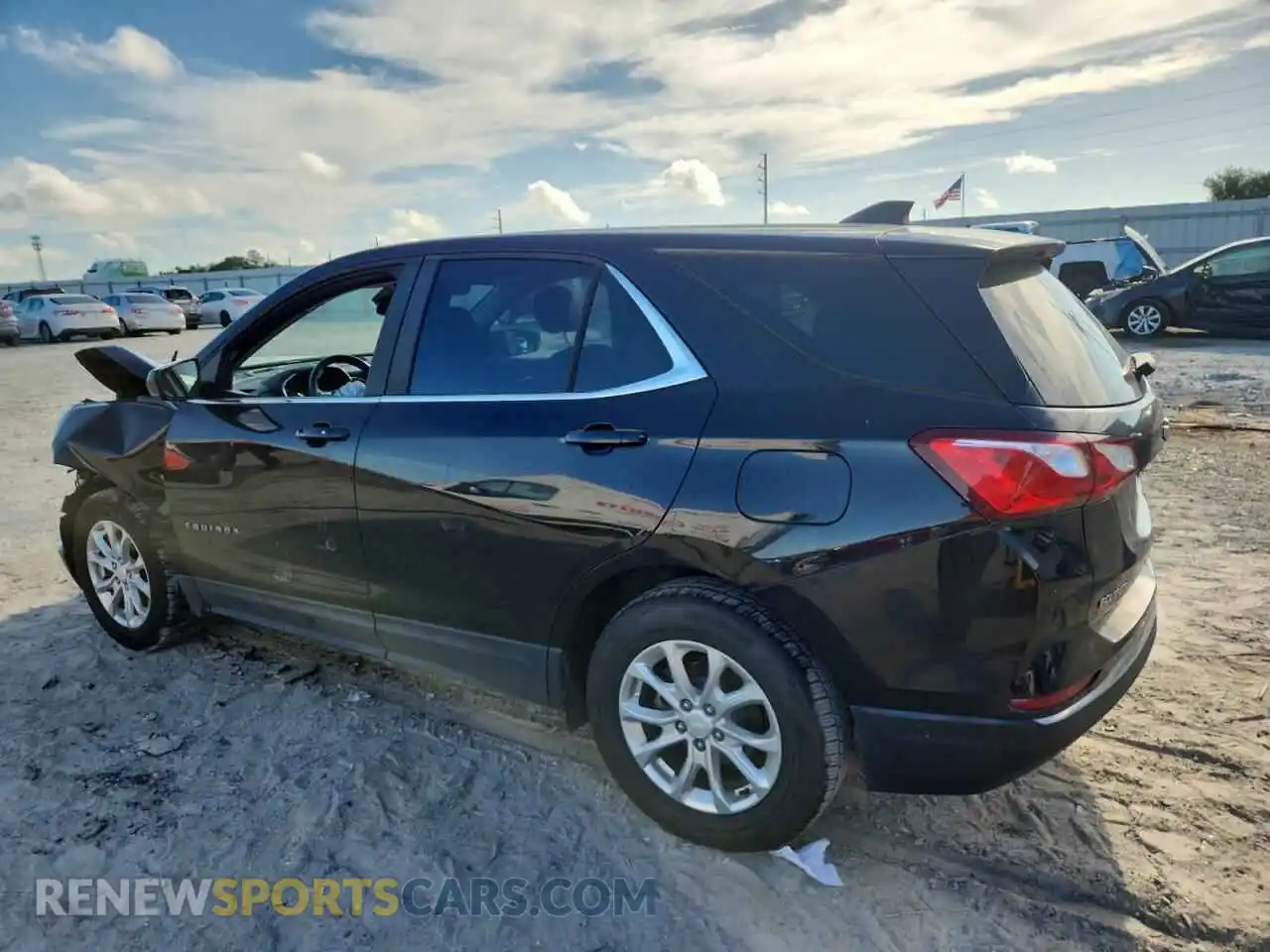 2 Photograph of a damaged car 2GNAXUEVXM6137429 CHEVROLET EQUINOX 2021