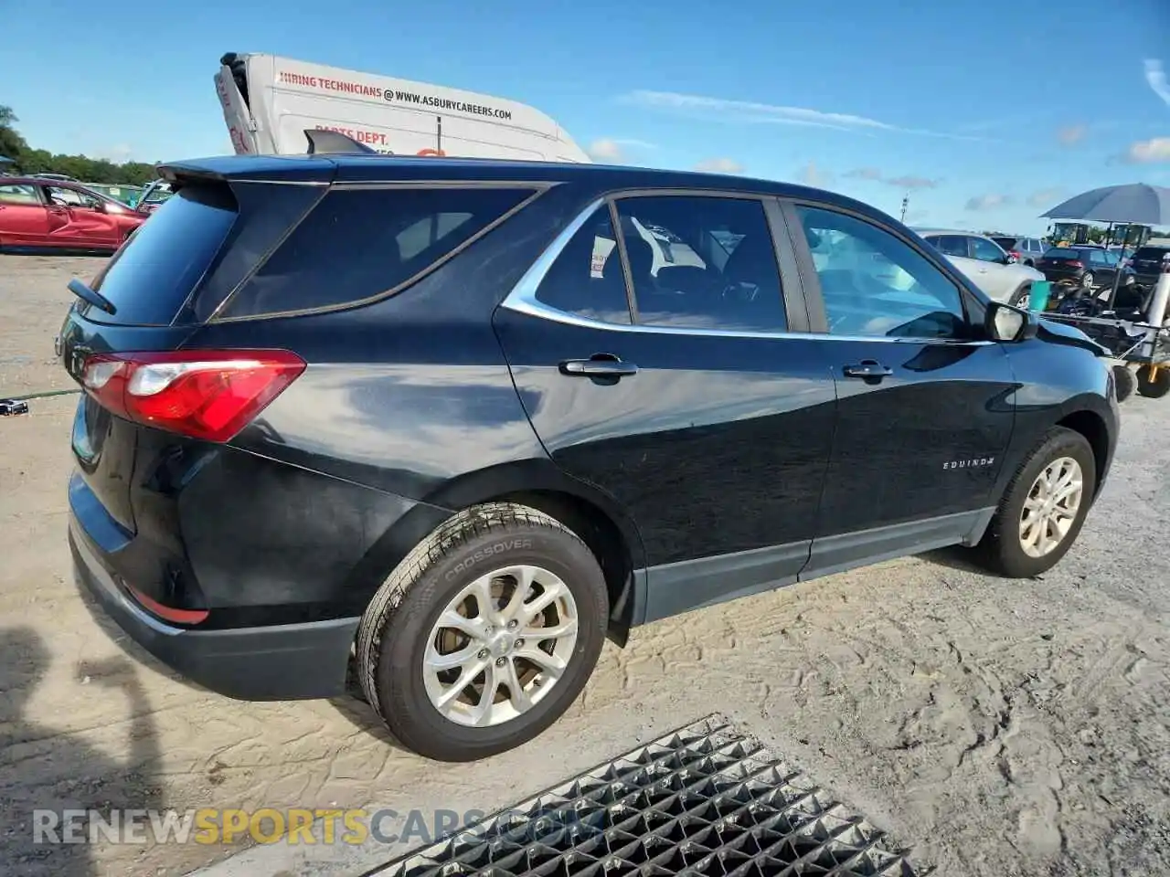 3 Photograph of a damaged car 2GNAXUEVXM6137429 CHEVROLET EQUINOX 2021