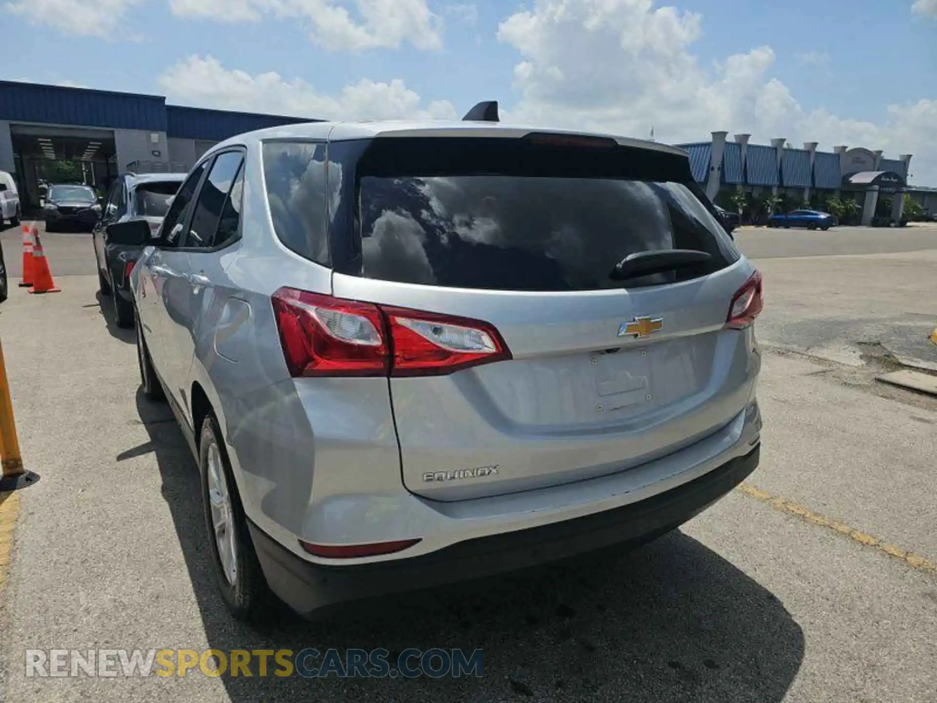 3 Photograph of a damaged car 3GNAXFEV2MS173502 CHEVROLET EQUINOX 2021
