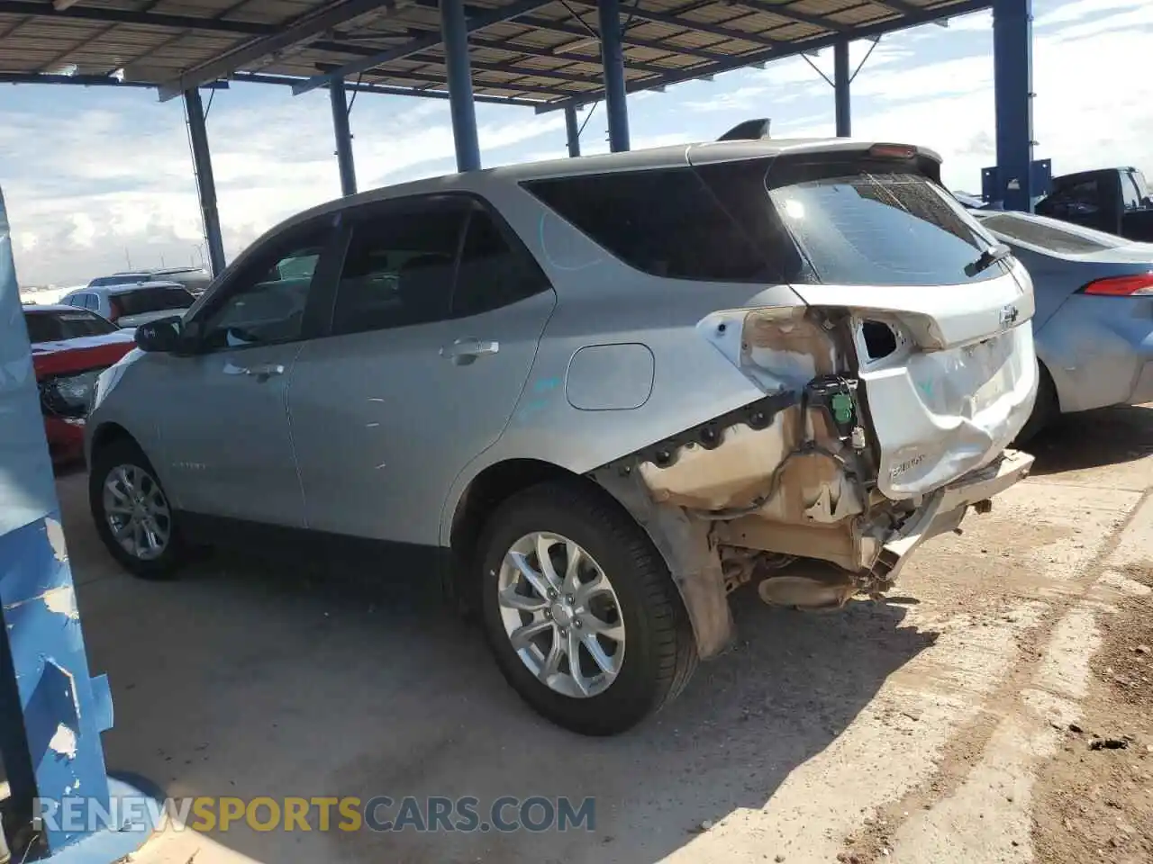 2 Photograph of a damaged car 3GNAXHEV0MS182596 CHEVROLET EQUINOX 2021