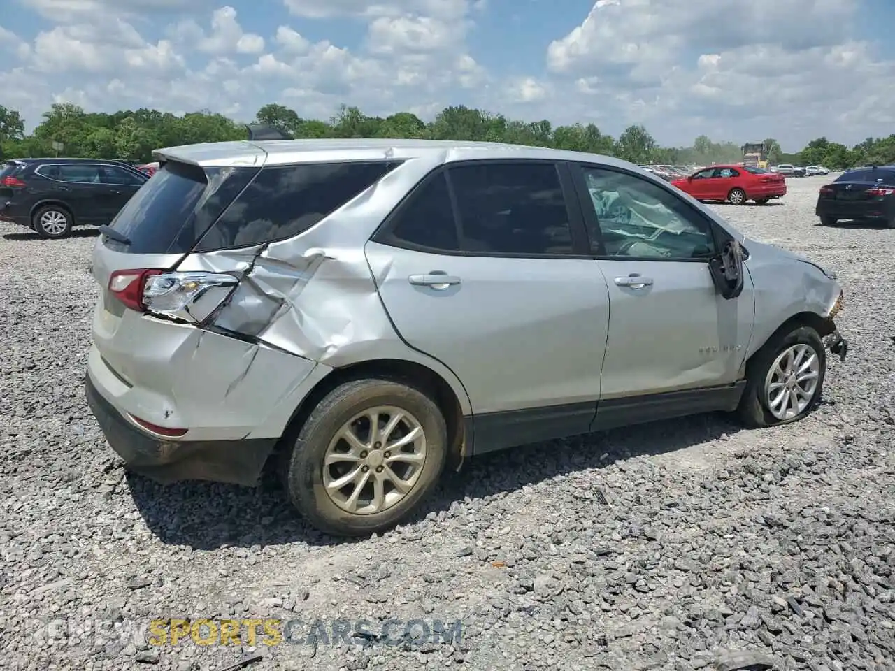 3 Photograph of a damaged car 3GNAXHEV2MS150622 CHEVROLET EQUINOX 2021