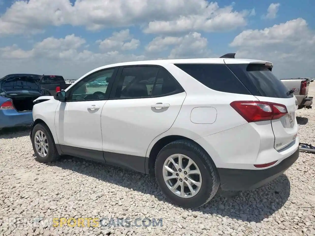 2 Фотография поврежденного автомобиля 3GNAXHEV2MS176119 CHEVROLET EQUINOX 2021
