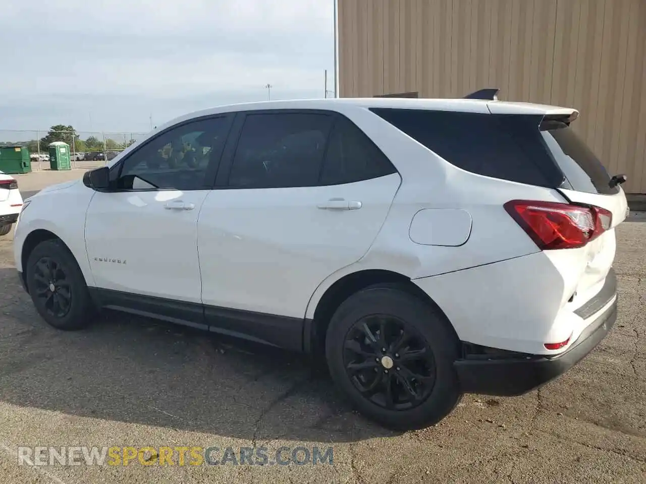 2 Photograph of a damaged car 3GNAXHEV6MS154236 CHEVROLET EQUINOX 2021