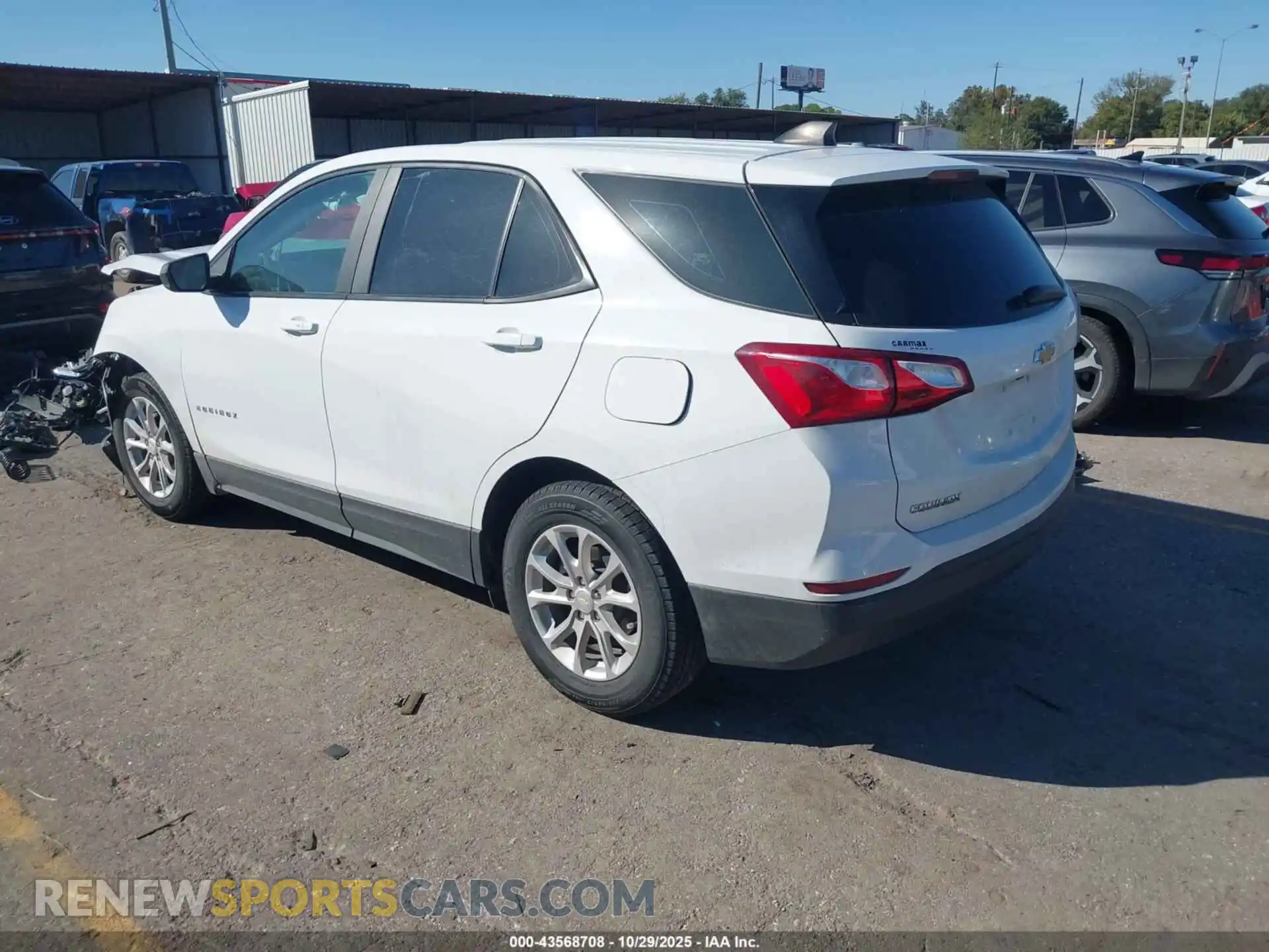 3 Photograph of a damaged car 3GNAXHEV8MS156182 CHEVROLET EQUINOX 2021
