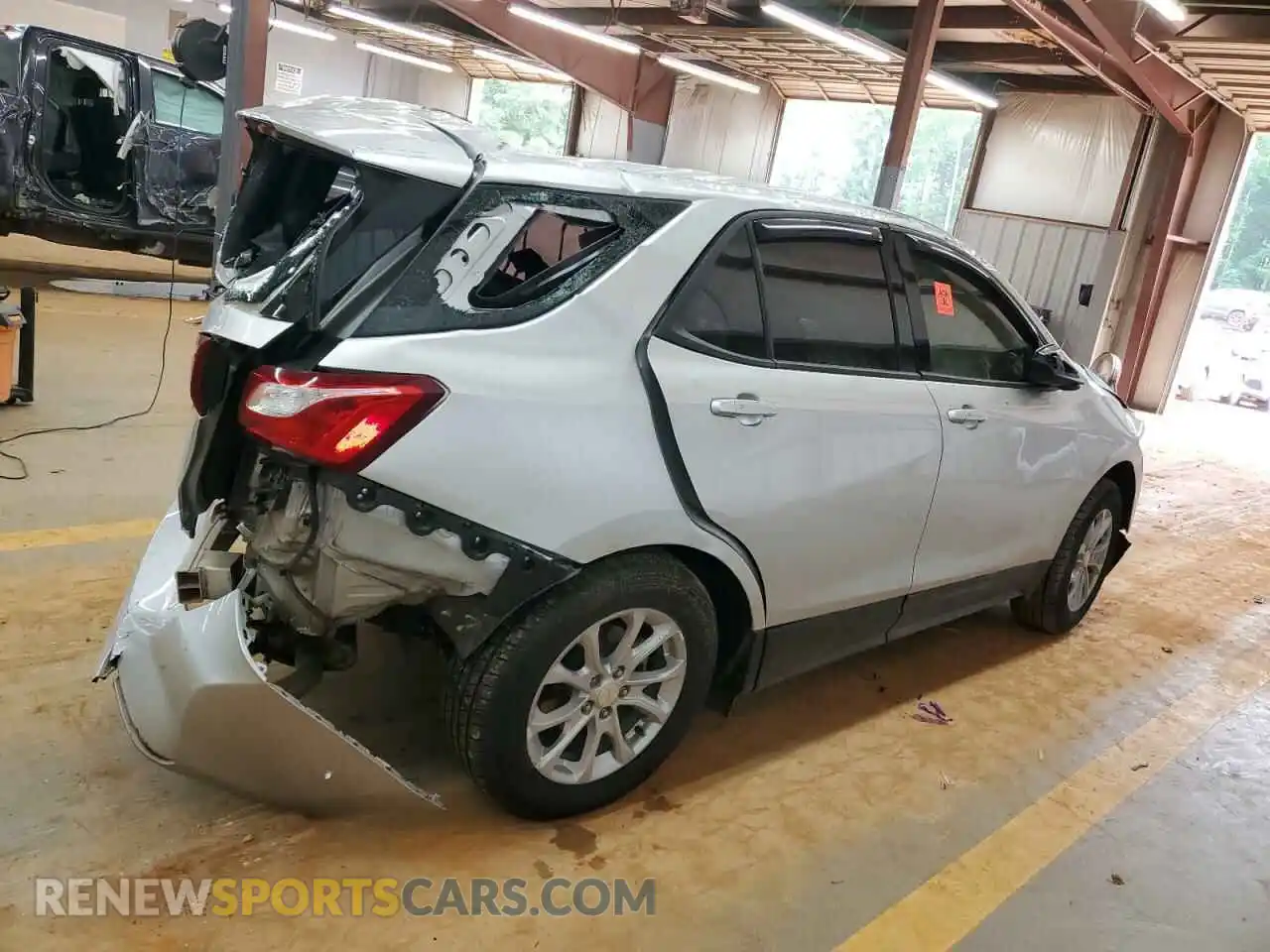 3 Photograph of a damaged car 3GNAXHEV9MS138662 CHEVROLET EQUINOX 2021