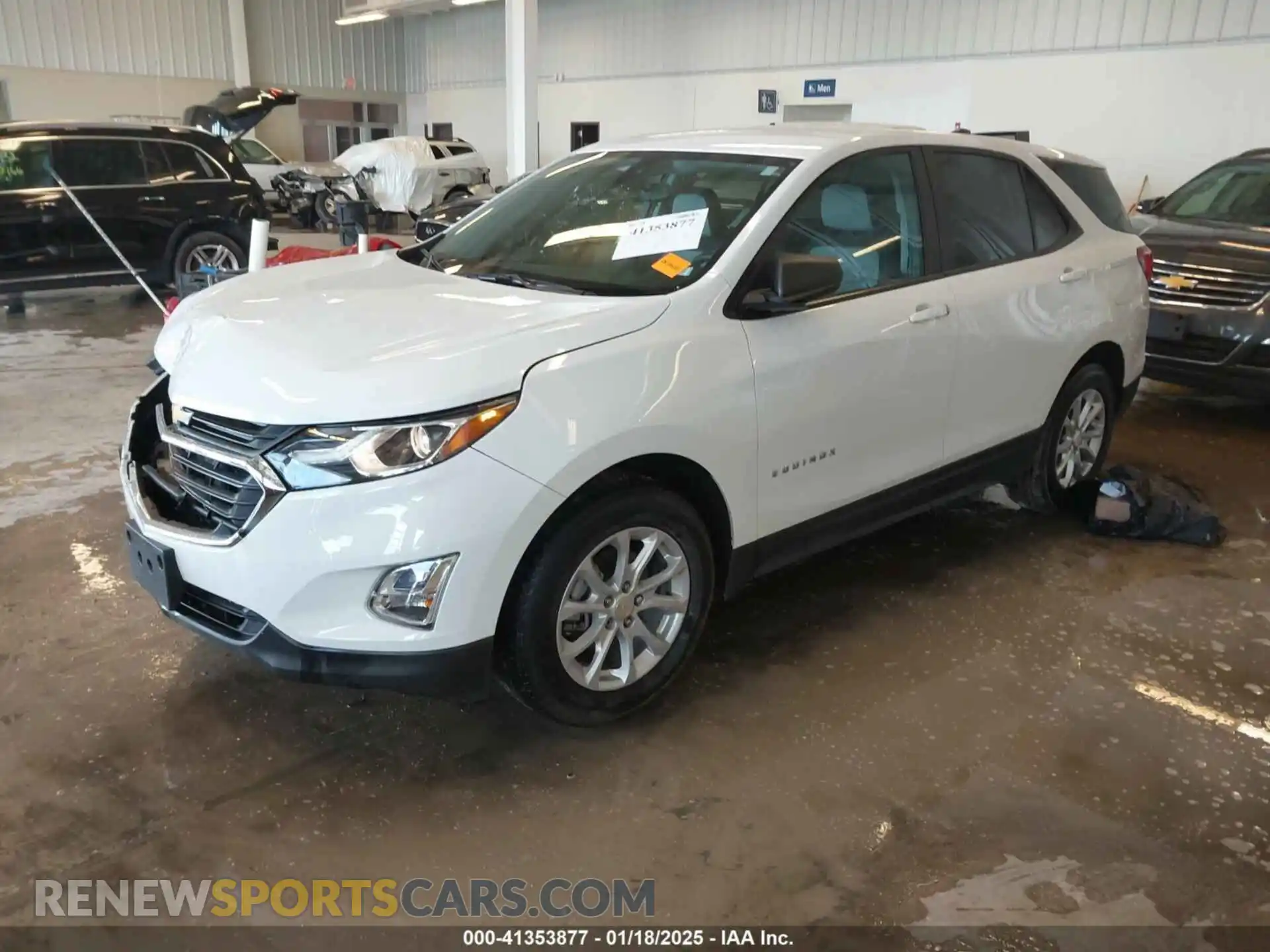 2 Photograph of a damaged car 3GNAXHEV9MS168809 CHEVROLET EQUINOX 2021