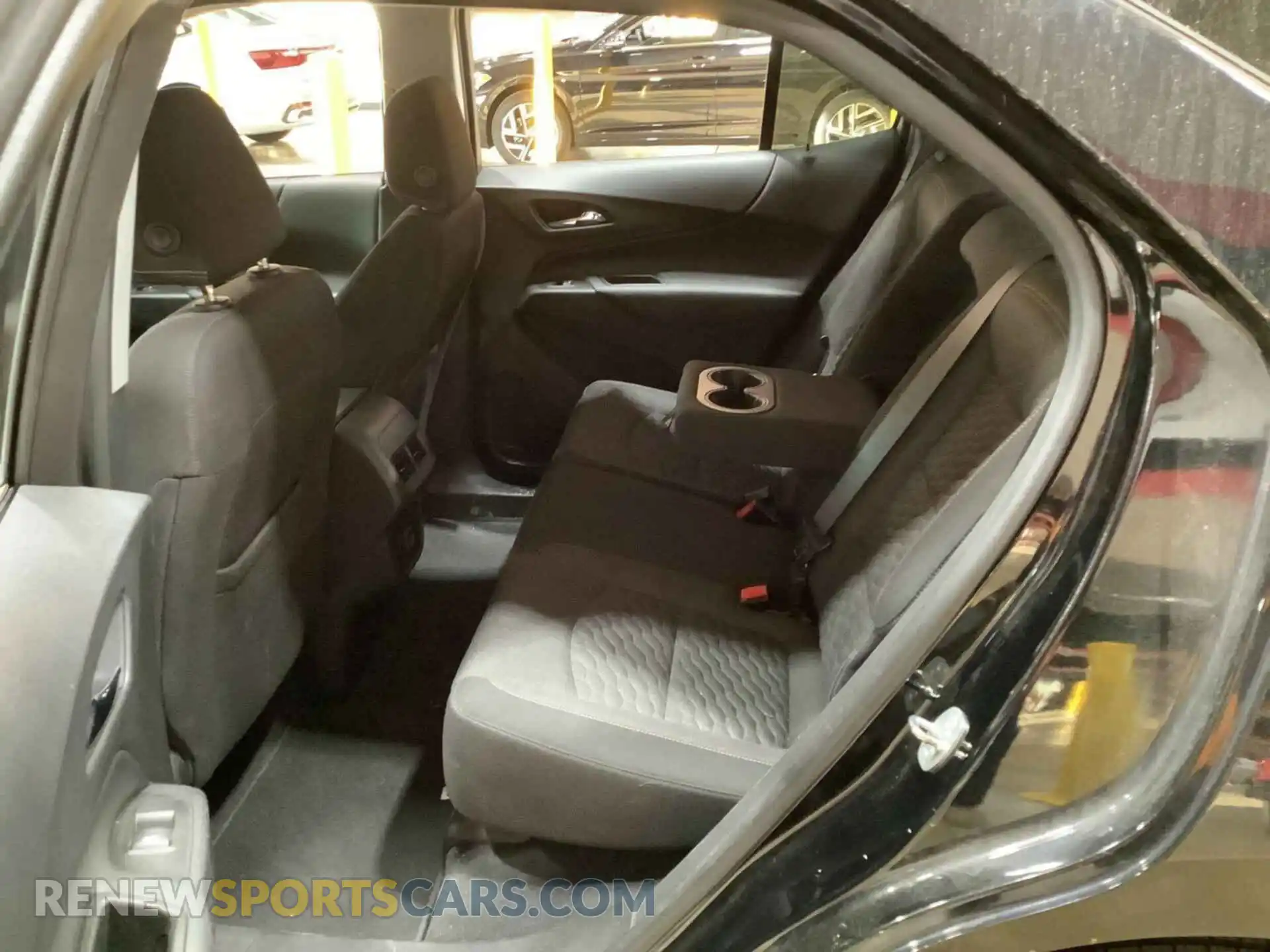 2 Photograph of a damaged car 3GNAXJEV2ML389380 CHEVROLET EQUINOX 2021
