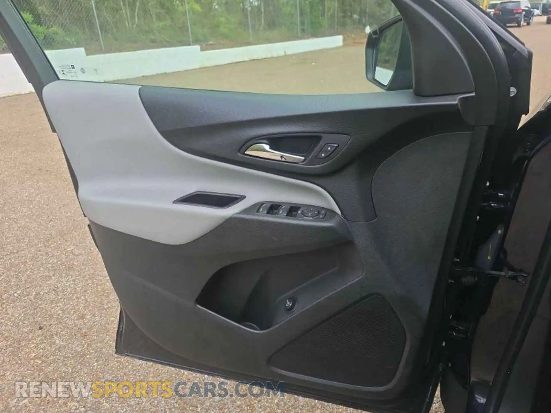 1 Photograph of a damaged car 3GNAXJEV2MS103579 CHEVROLET EQUINOX 2021
