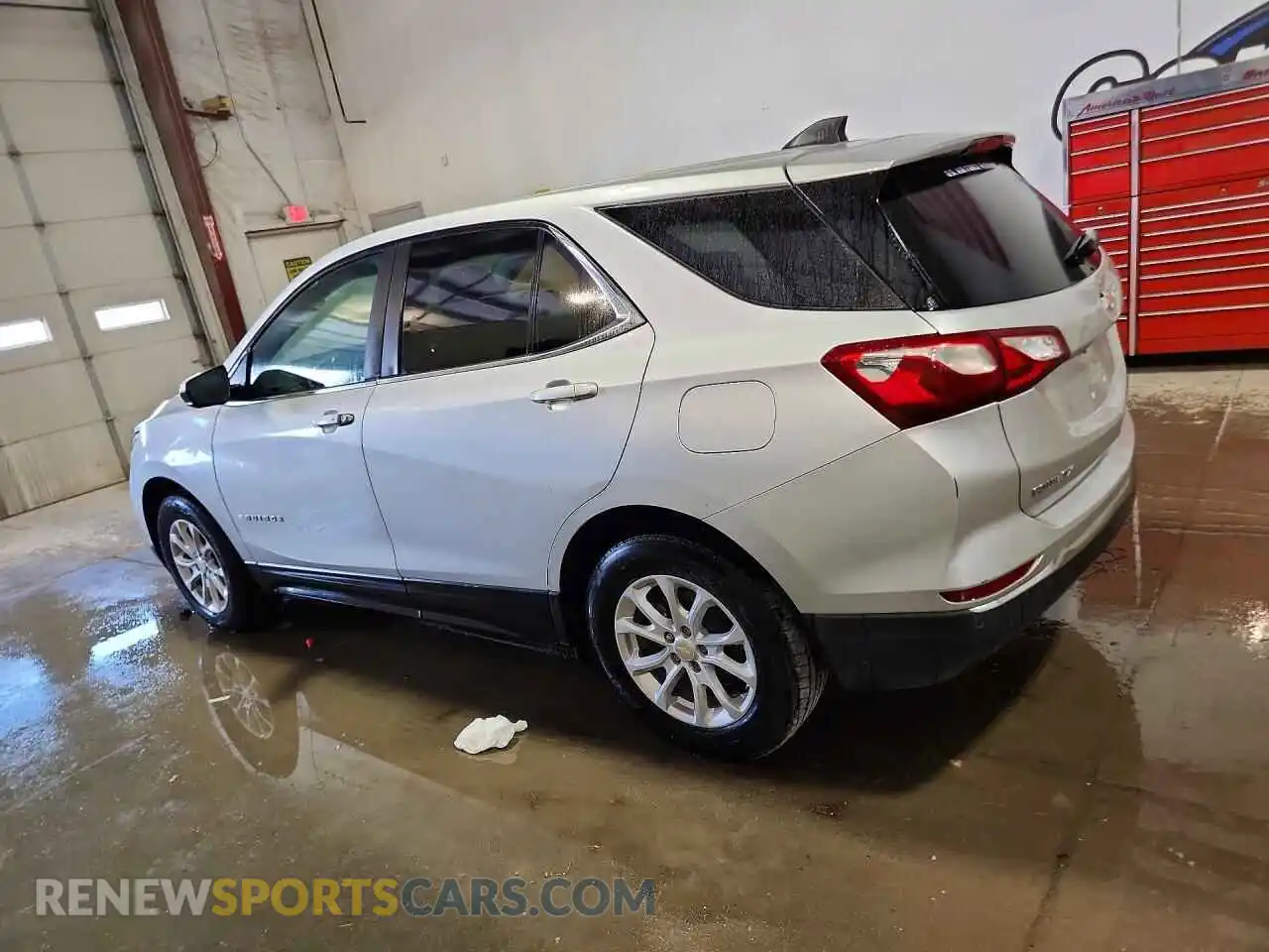 2 Photograph of a damaged car 3GNAXJEV7MS161722 CHEVROLET EQUINOX 2021