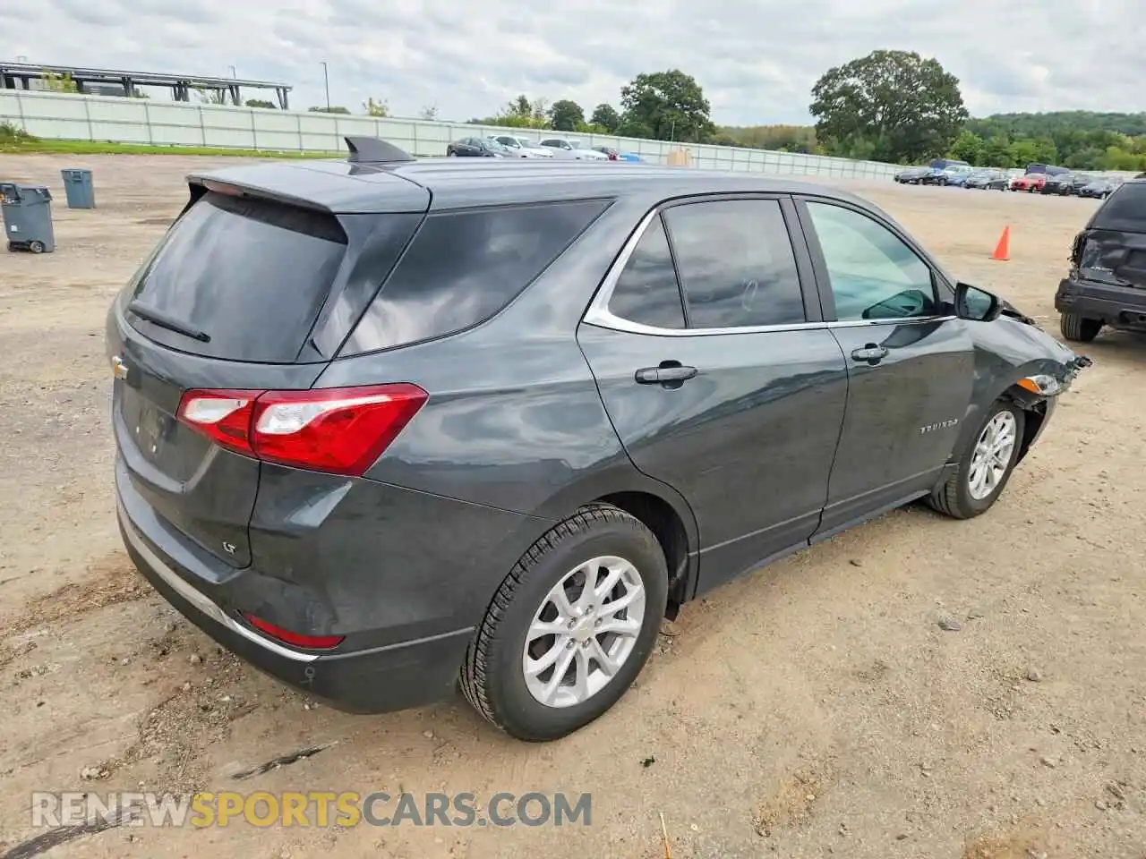 3 fotografías del automóvil dañado 3GNAXKEV2ML314832 CHEVROLET EQUINOX 2021