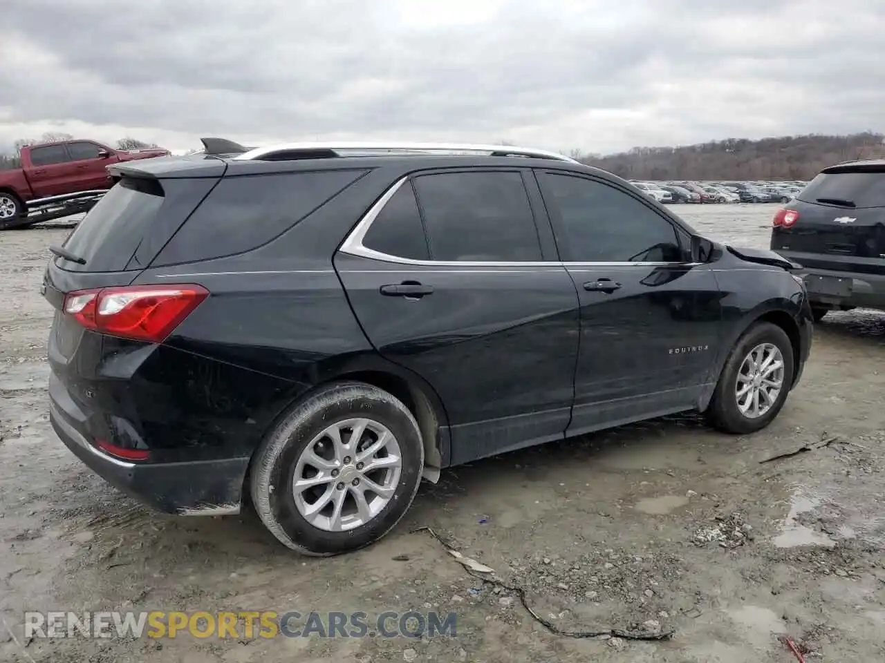 3 Photograph of a damaged car 3GNAXKEV2ML320212 CHEVROLET EQUINOX 2021