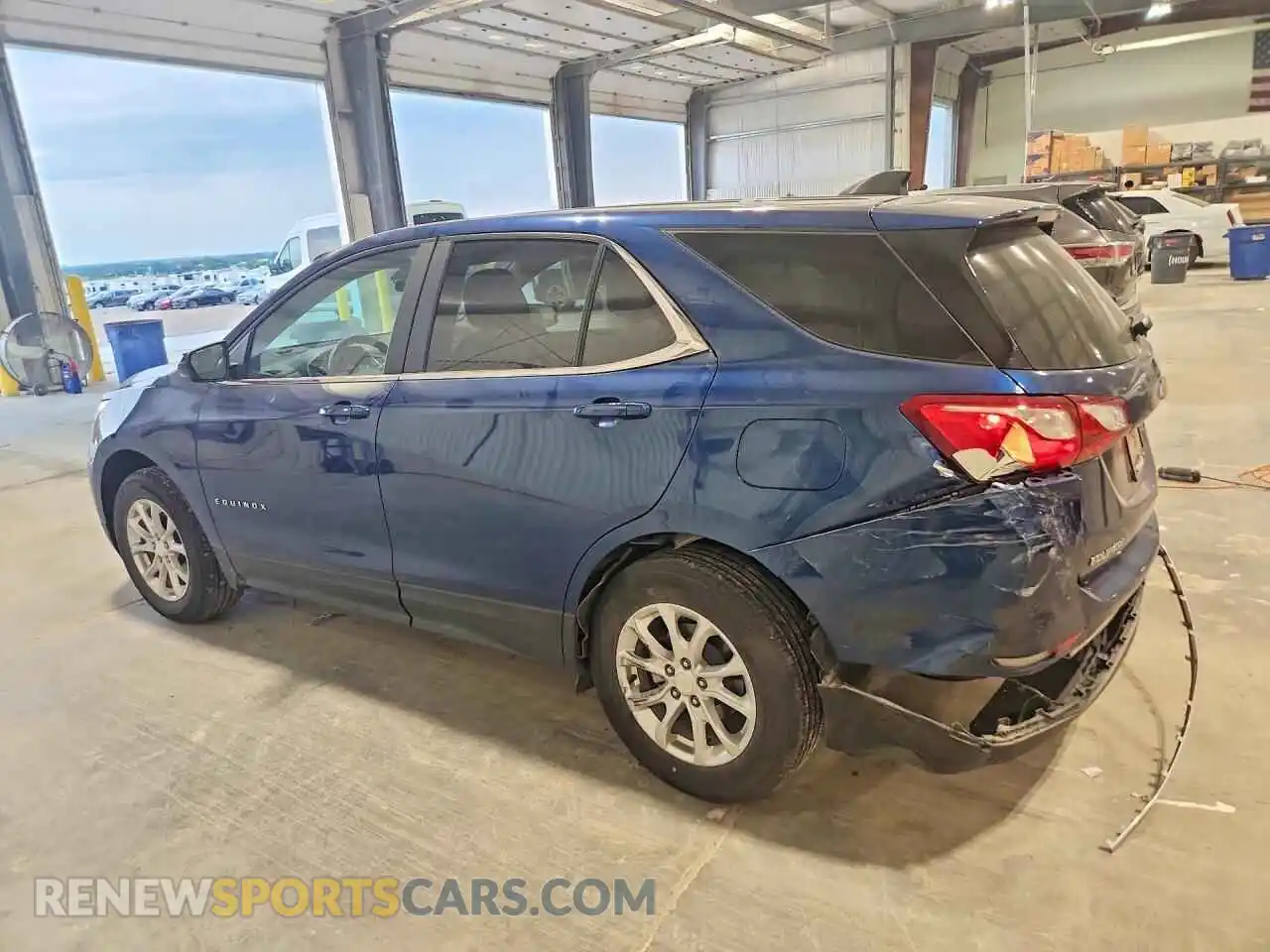 2 Фотография поврежденного автомобиля 3GNAXKEV3ML381245 CHEVROLET EQUINOX 2021