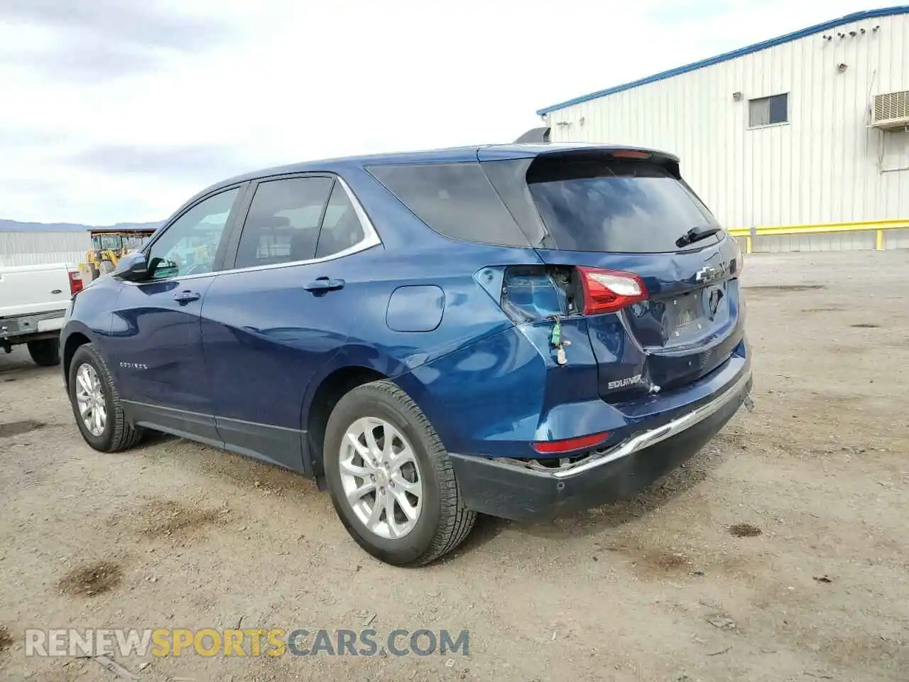 2 Photograph of a damaged car 3GNAXKEV3ML388356 CHEVROLET EQUINOX 2021