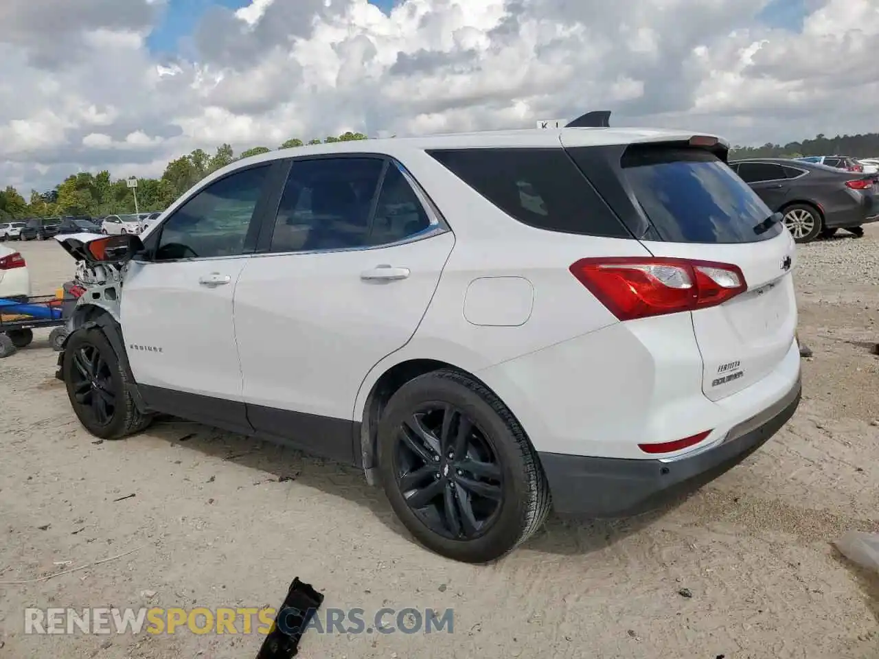 2 fotografías del automóvil dañado 3GNAXKEV4ML356905 CHEVROLET EQUINOX 2021