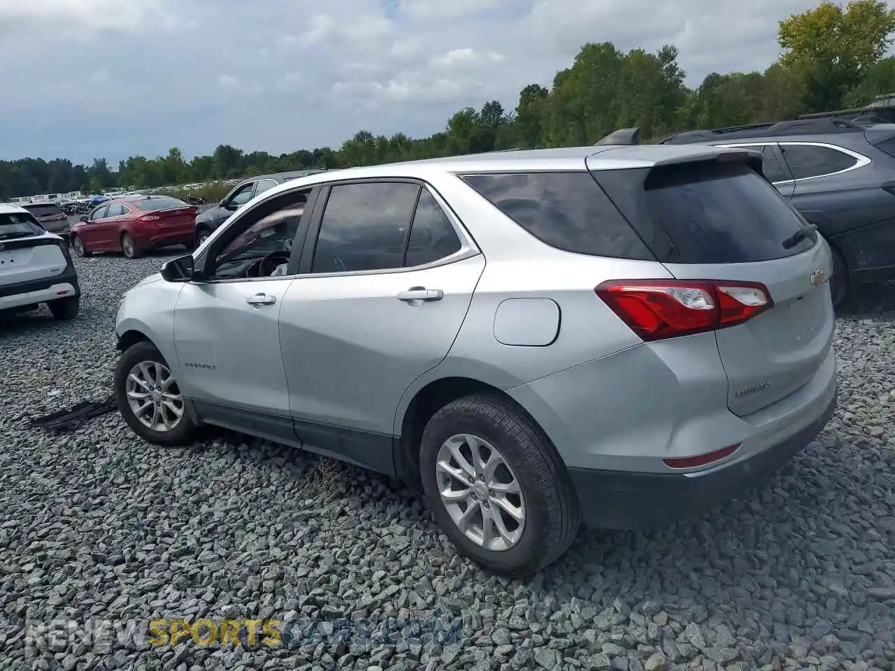 2 fotografías del automóvil dañado 3GNAXKEV5MS142964 CHEVROLET EQUINOX 2021