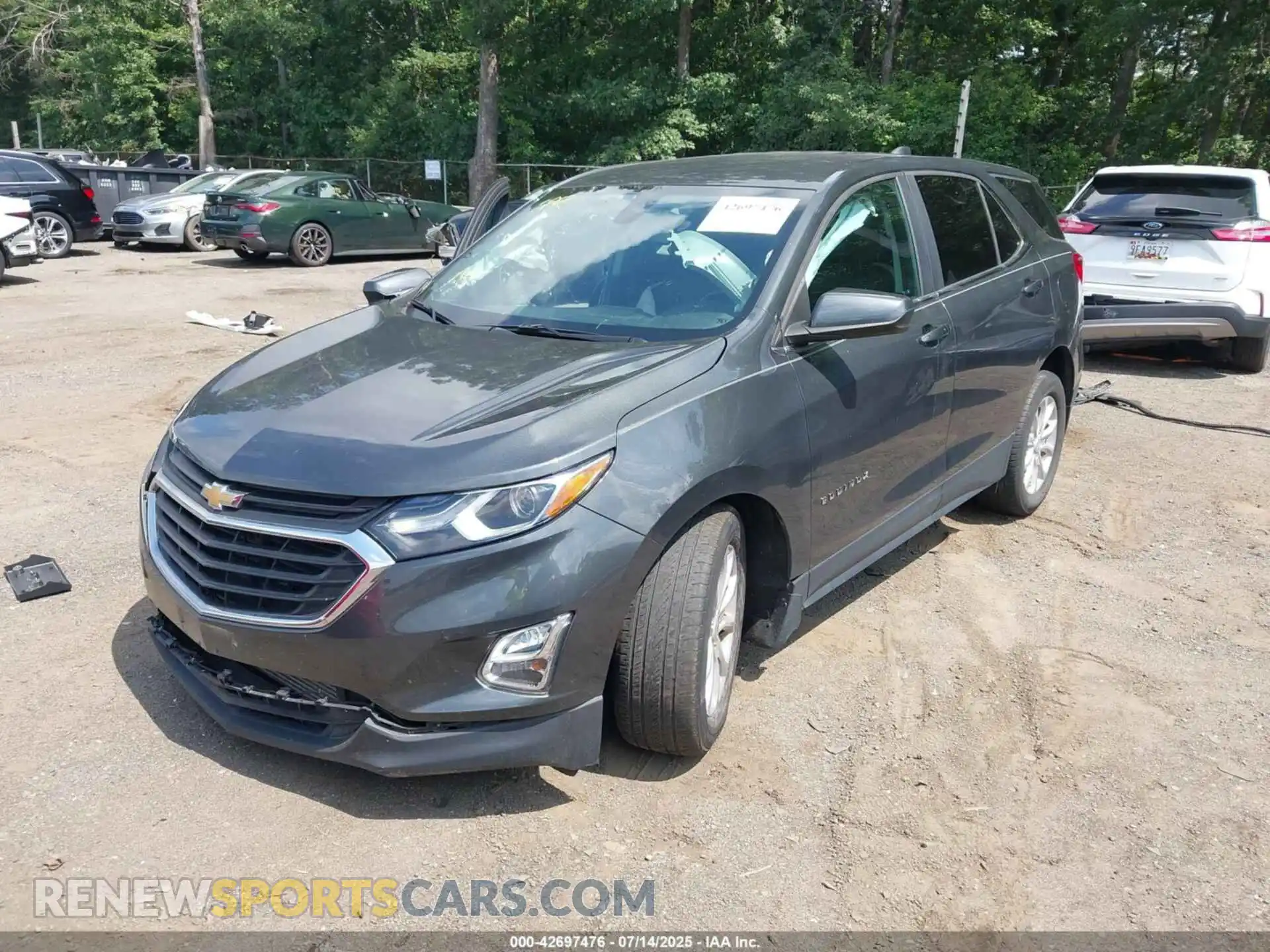 2 Photograph of a damaged car 3GNAXKEV8ML314852 CHEVROLET EQUINOX 2021