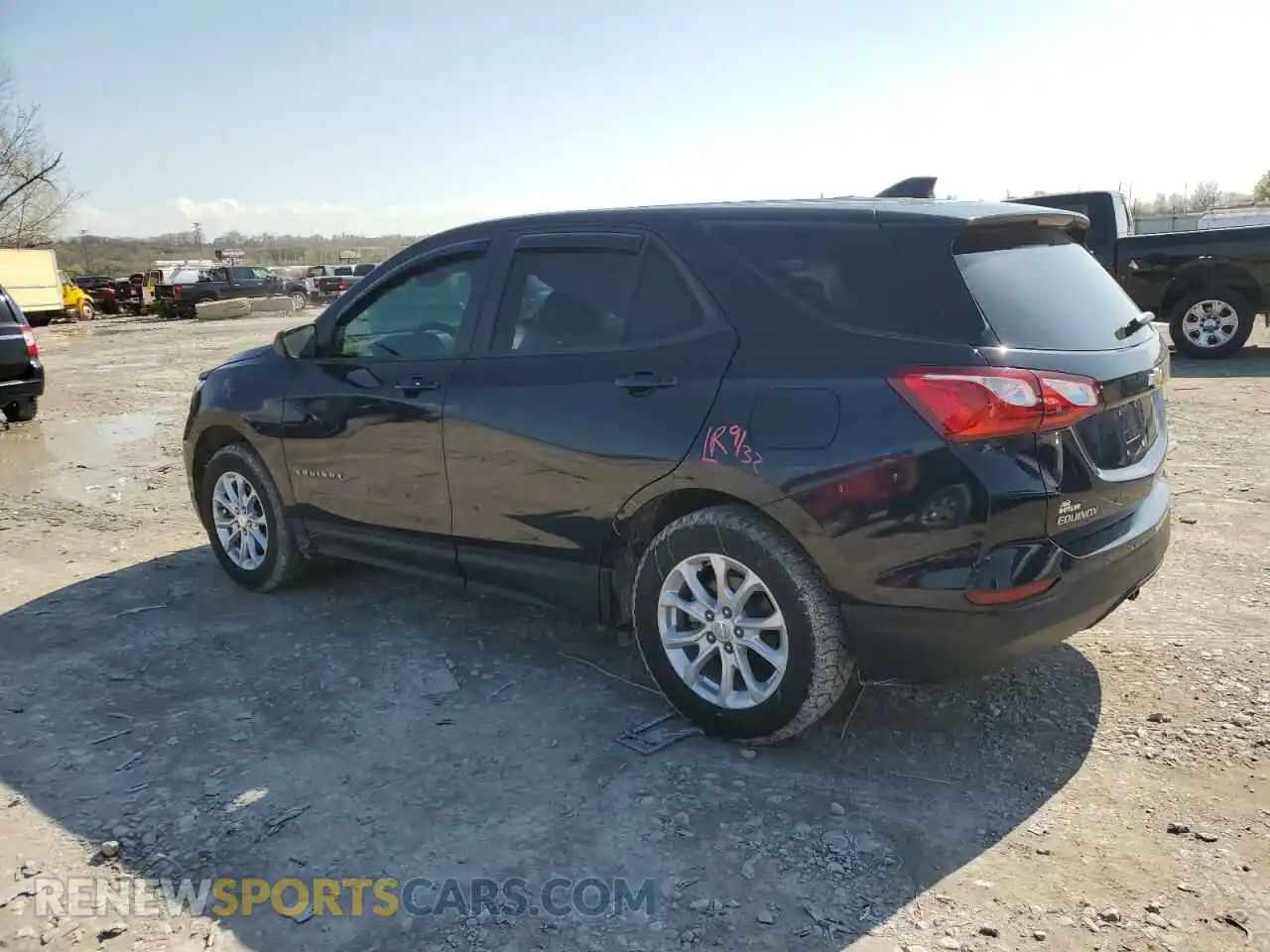 2 Photograph of a damaged car 3GNAXSEV1MS146901 CHEVROLET EQUINOX 2021