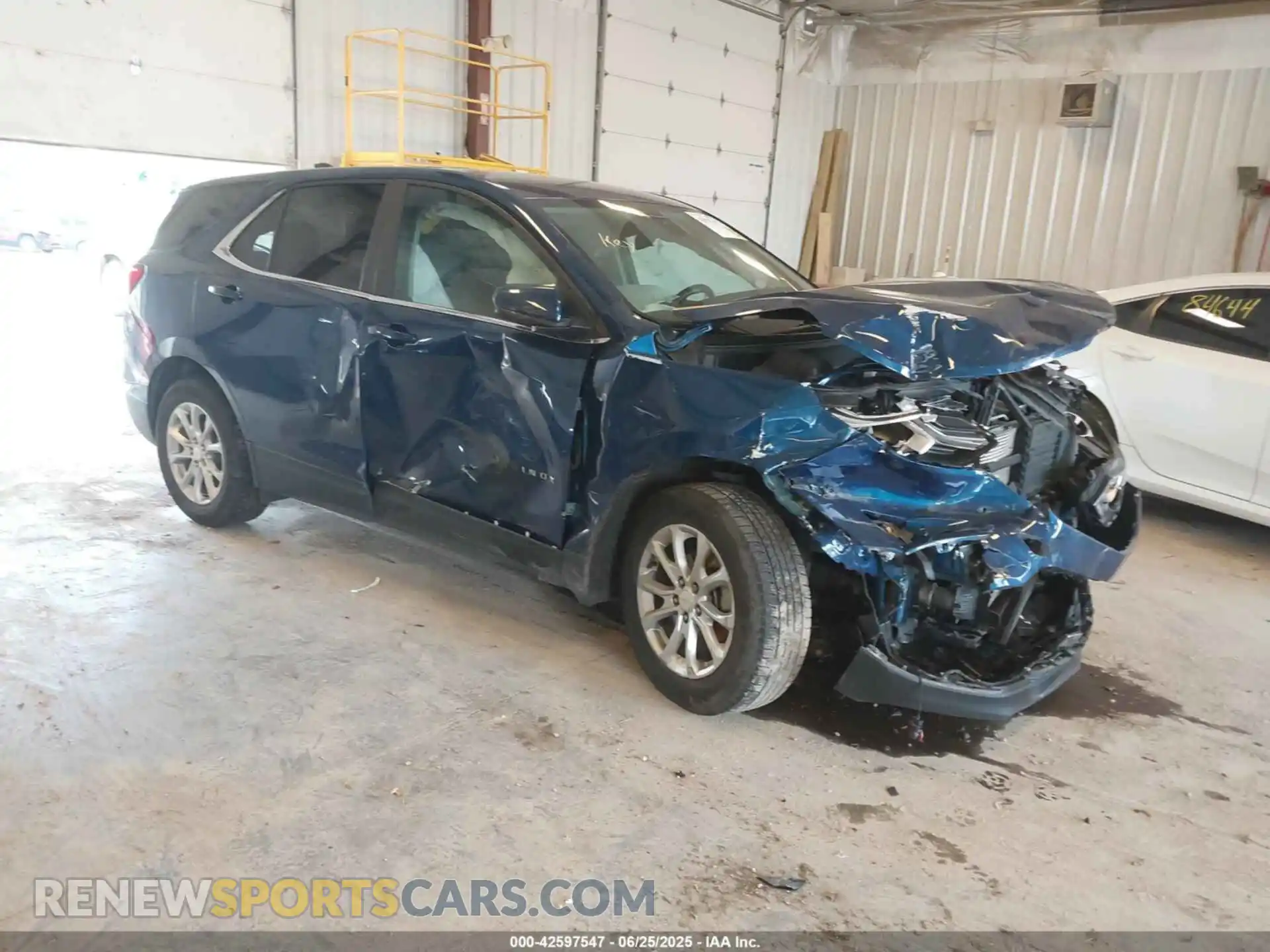 1 Photograph of a damaged car 3GNAXUEV0ML330796 CHEVROLET EQUINOX 2021
