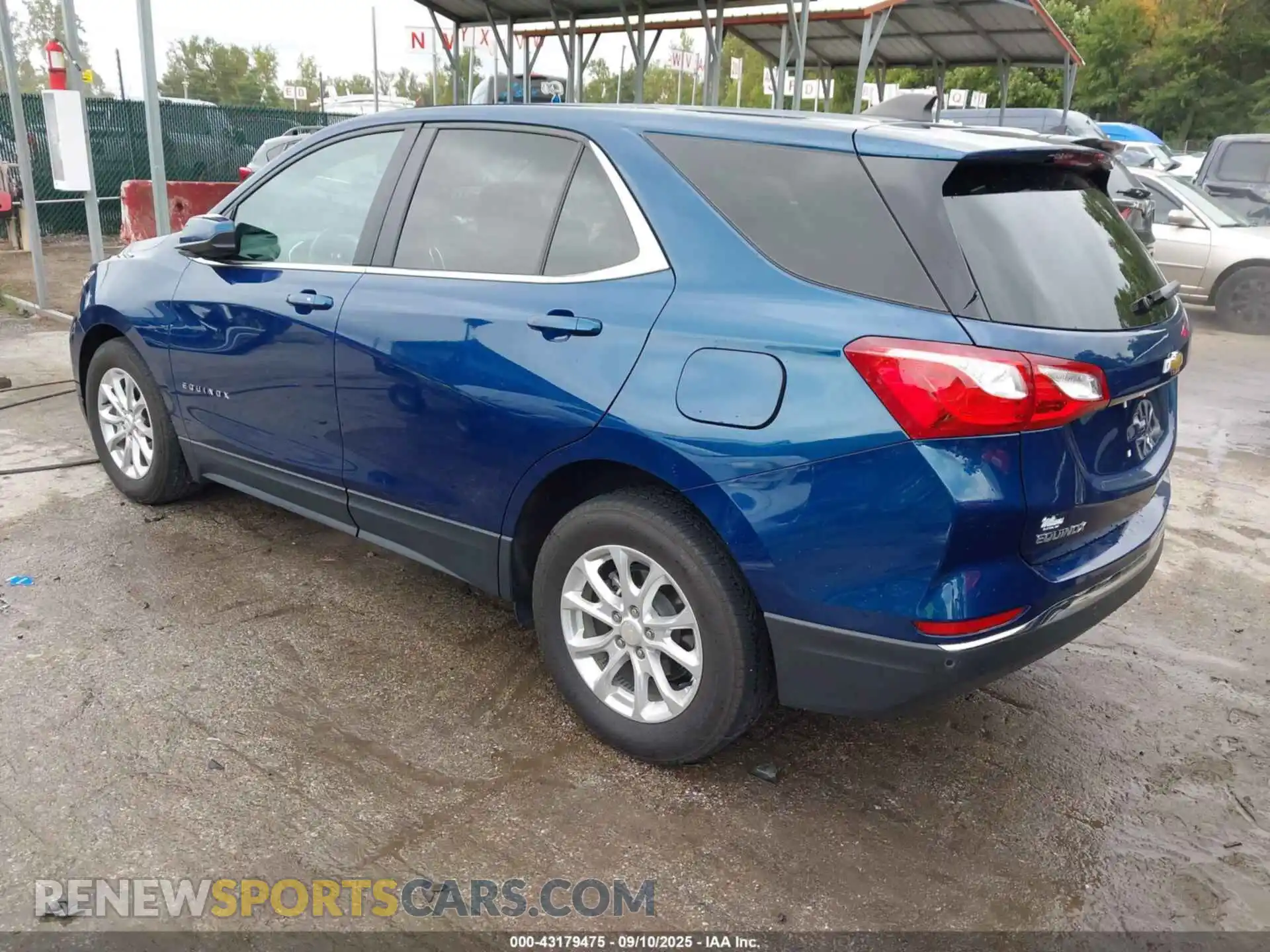 3 Photograph of a damaged car 3GNAXUEV0ML331978 CHEVROLET EQUINOX 2021